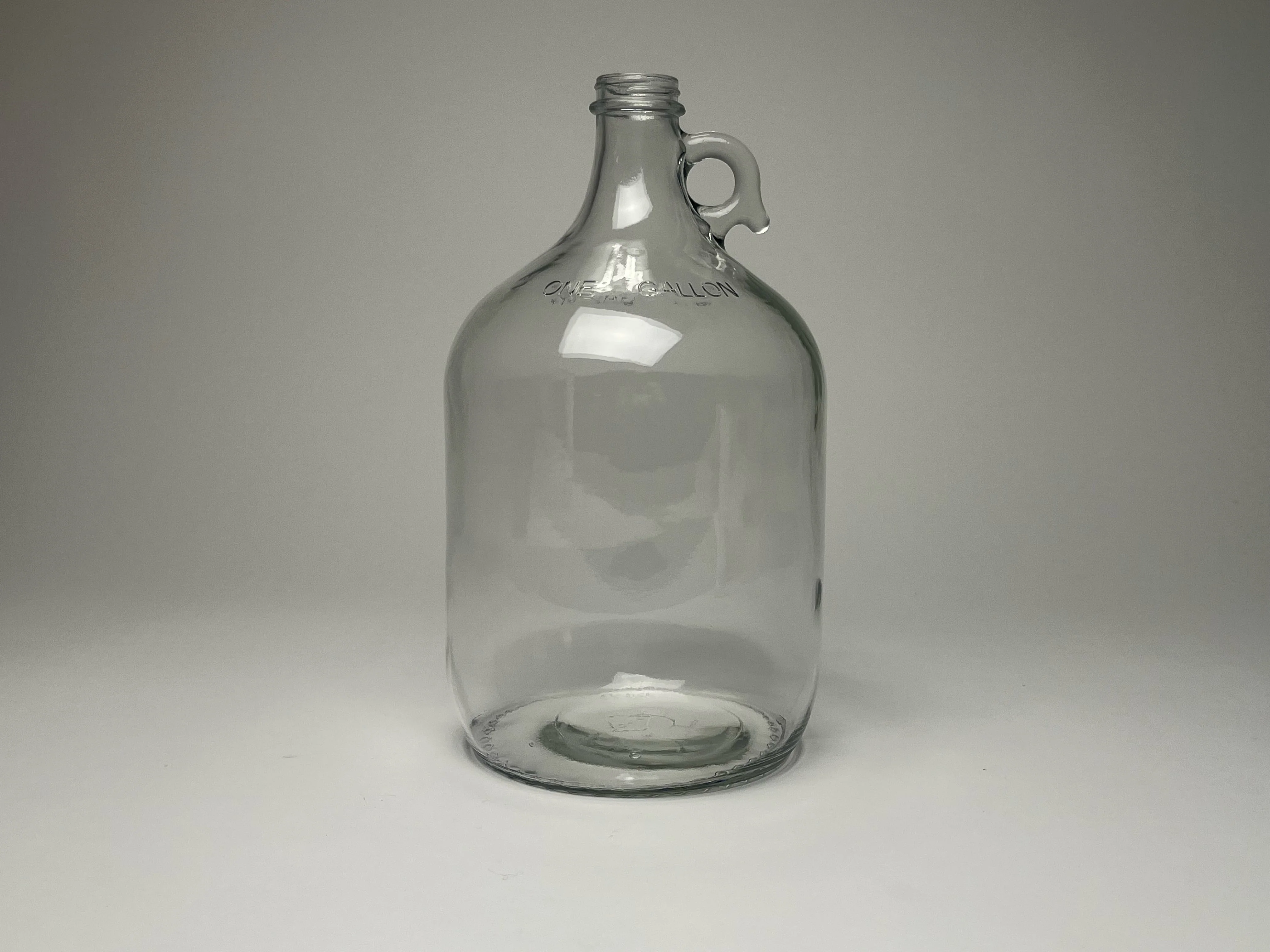 1 Gallon Glass Jug with Cap - Image 4