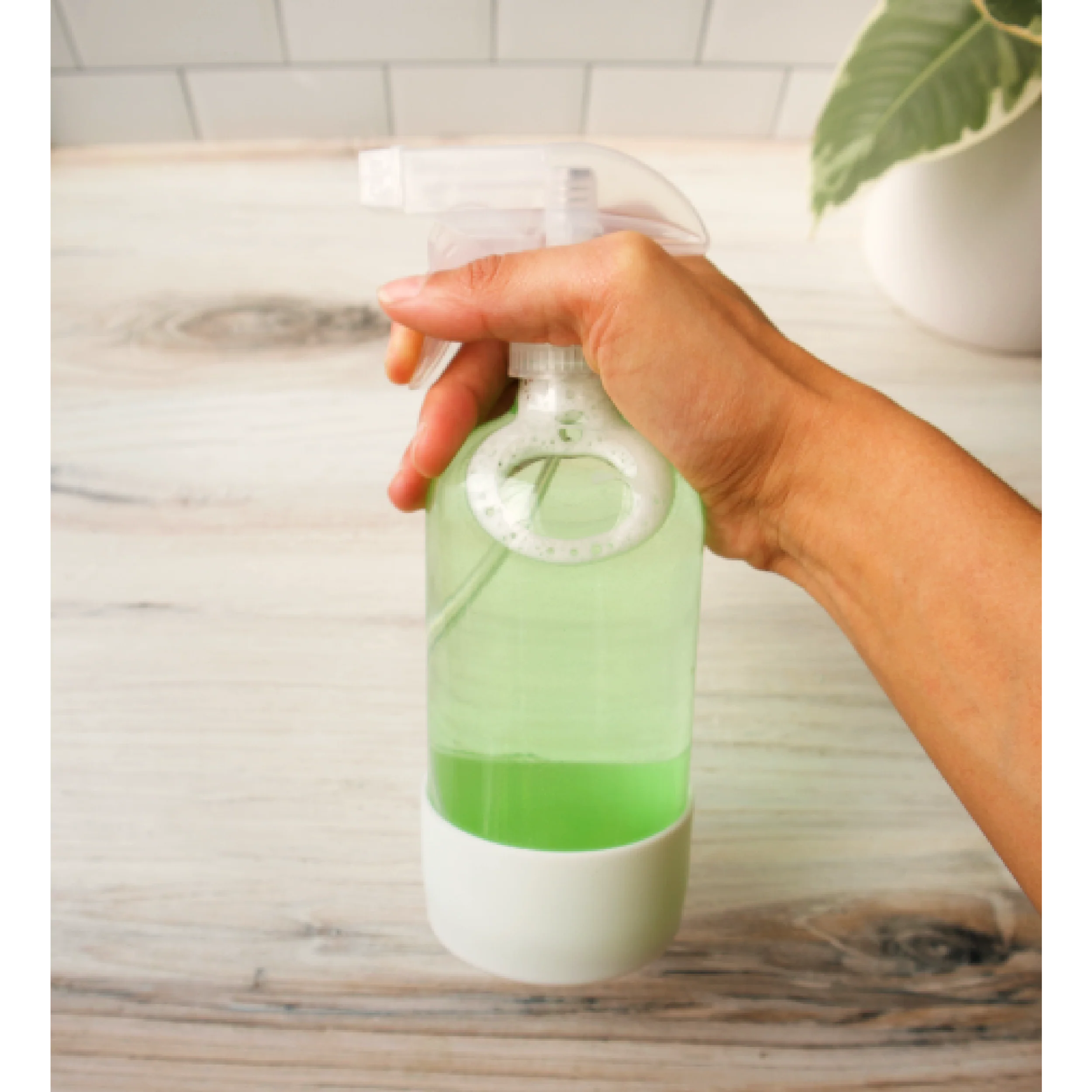16 oz Glass Spray Bottle - Image 4