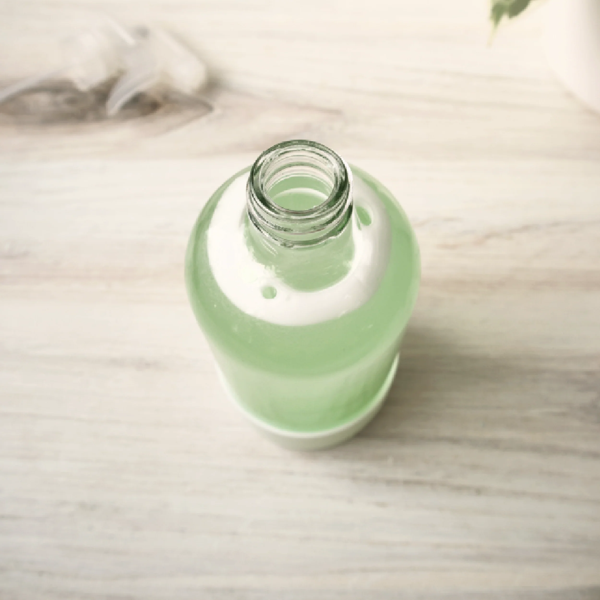 16 oz Glass Spray Bottle - Image 5