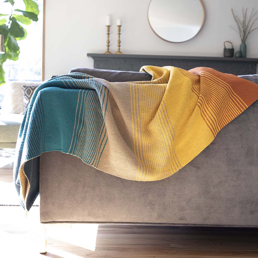 Aloha Ombré Throw - Image 4