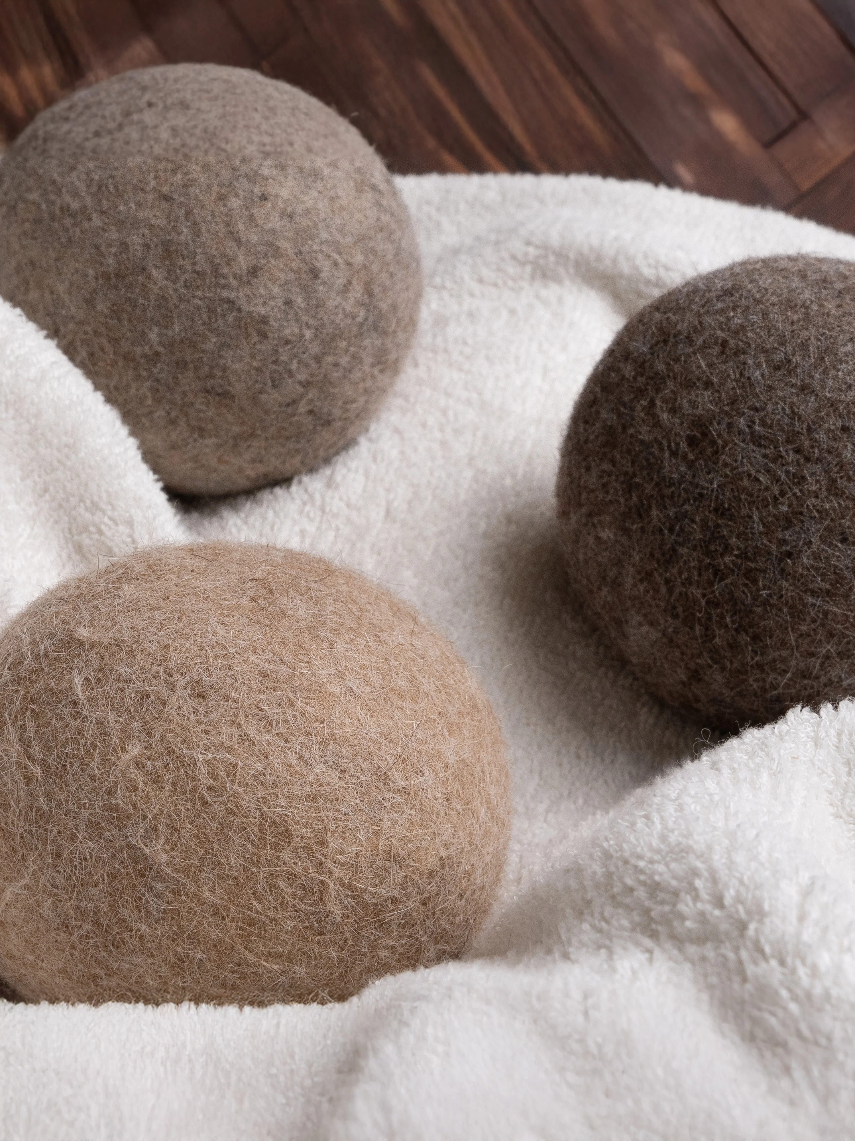 Alpaca Dryer Balls ( 3 pack ) - Image 4
