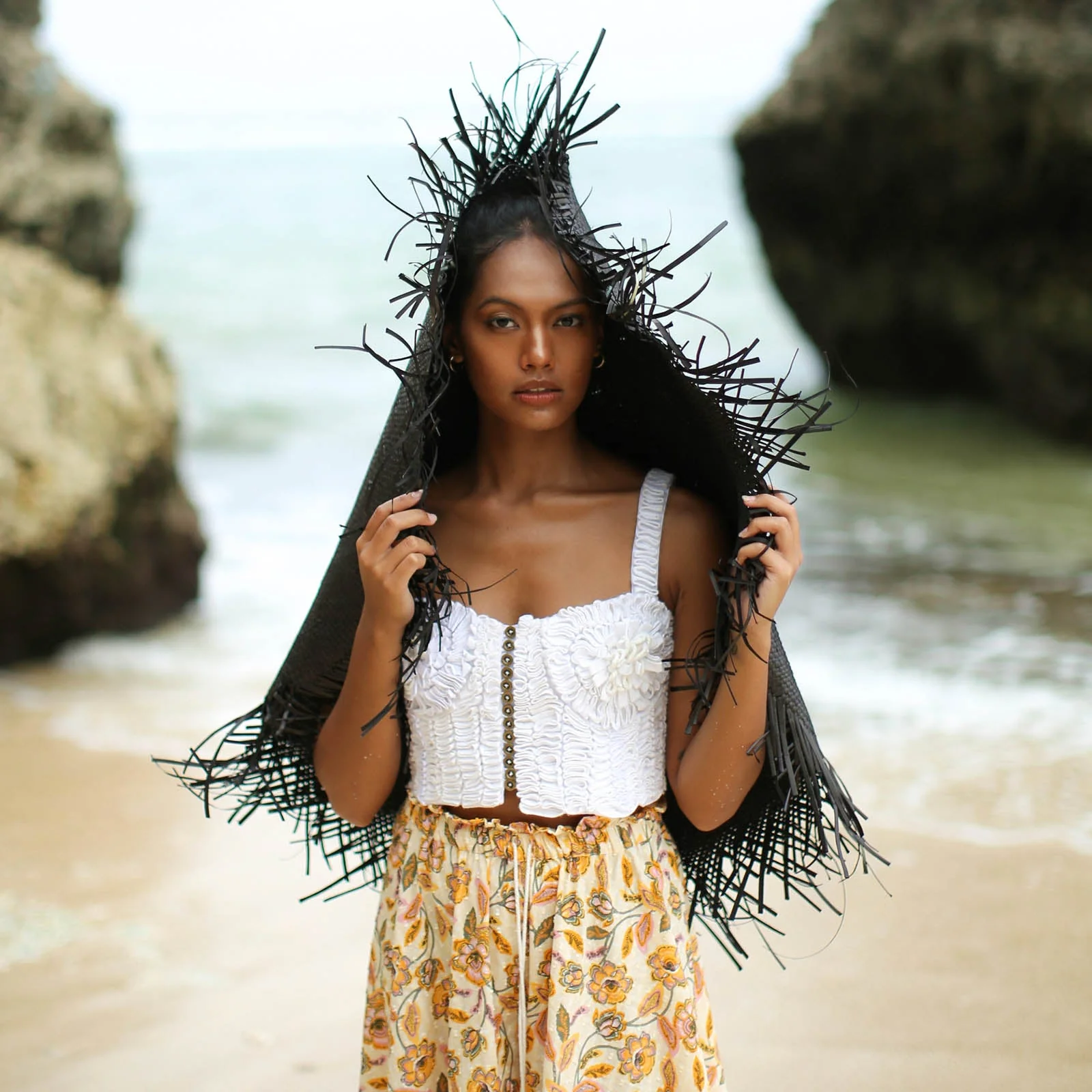 AMORA Oversized Woven Straw Hat in Black - Image 2