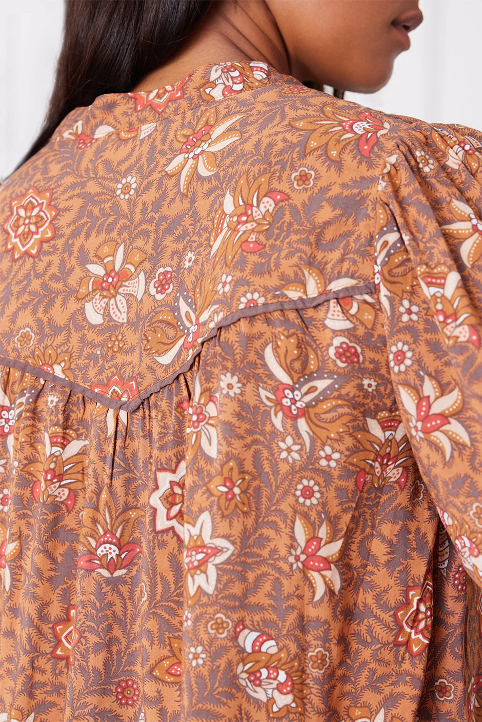 Anna Shirt in Folk Floral Print - Image 6
