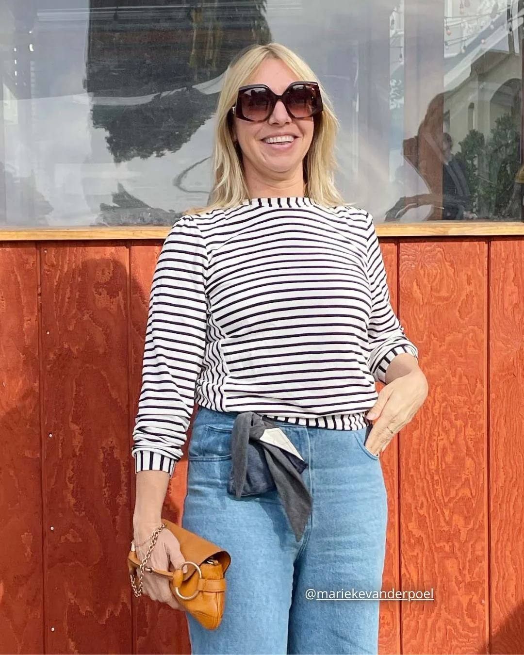 Arva Stripe Sweatshirt - Image 14