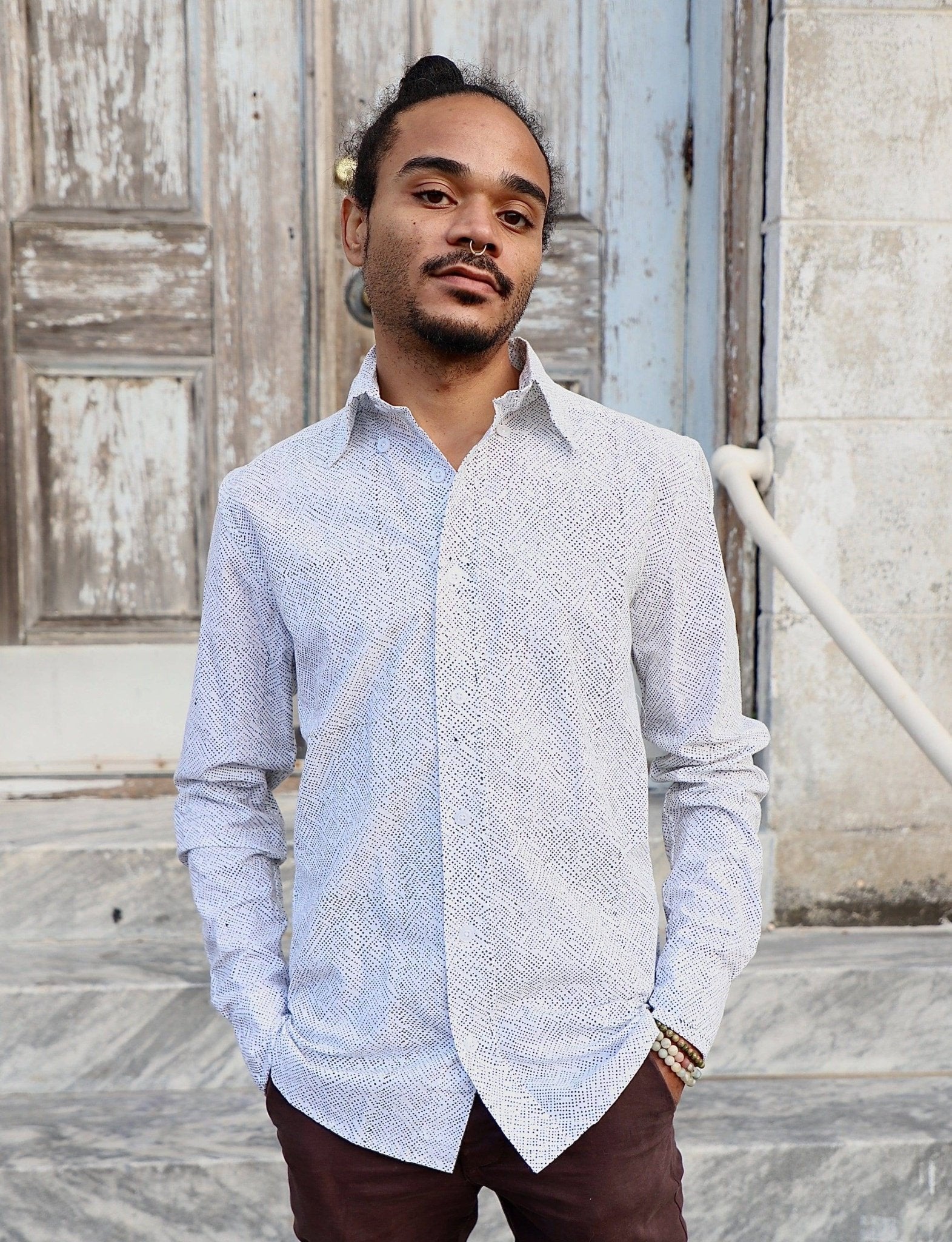 Avery Organic Cotton Men's Button Down Shirt - Image 3