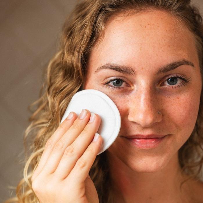 Bamboo Facial Rounds Holder - Image 7