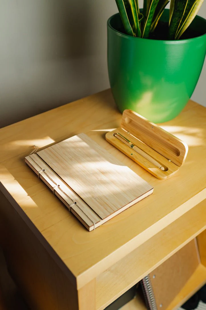 Bamboo Pen in Case - Image 2
