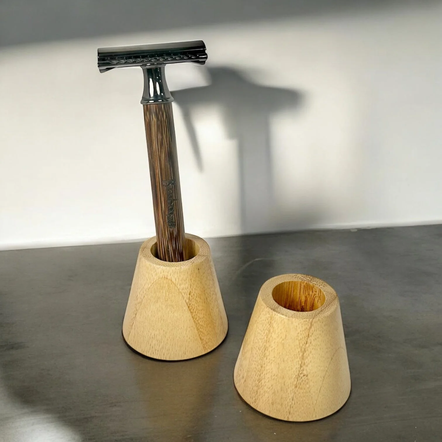 Bamboo Razor Holder - Image 2