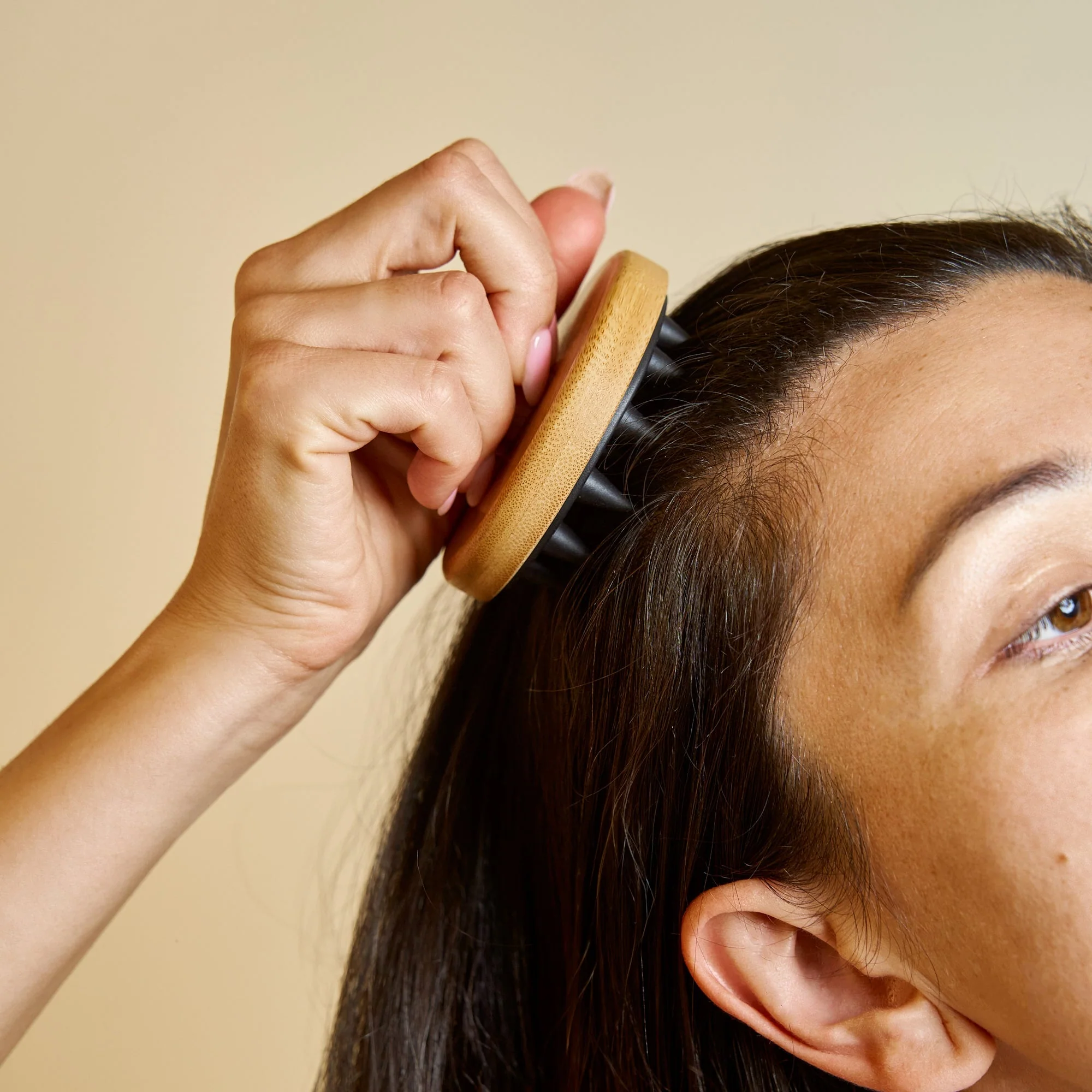 Bamboo & Silicone Scalp Massage Brush - Image 3