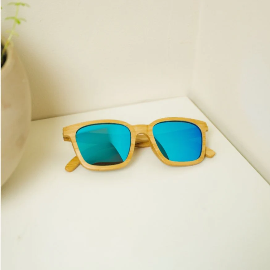 Bamboo Sunglasses - Image 7