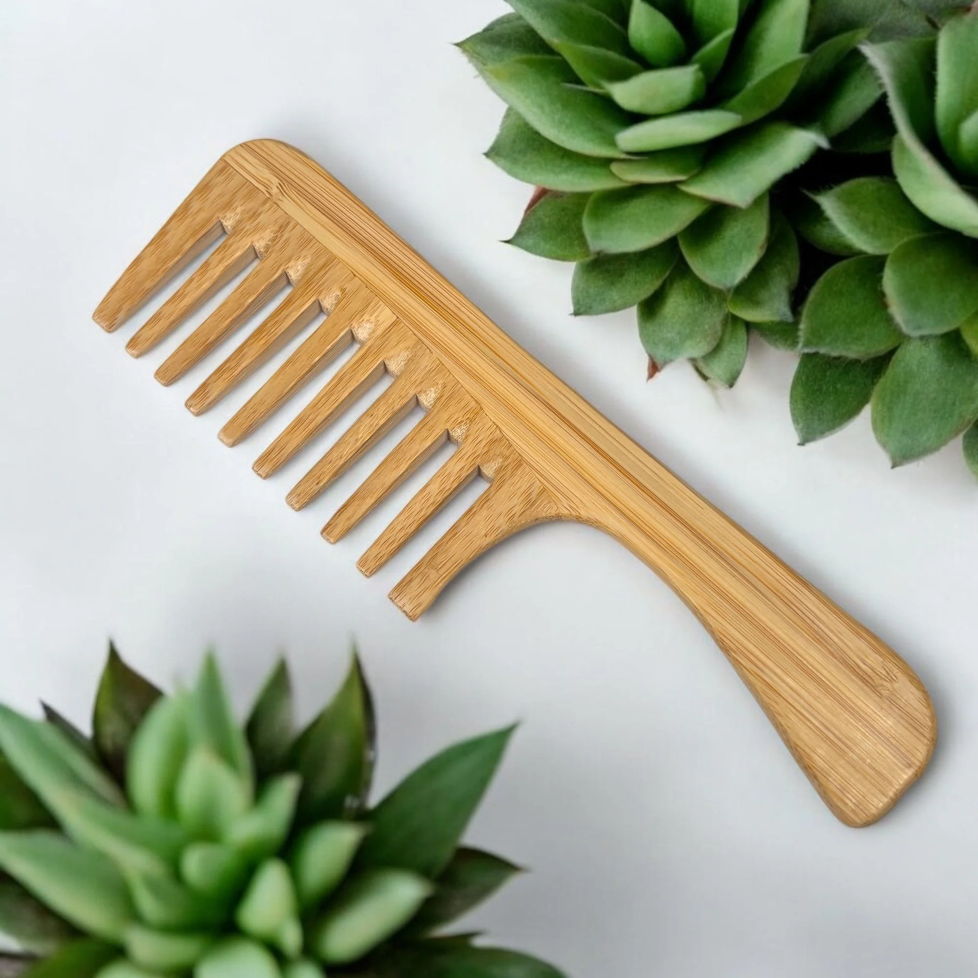 Bamboo Wide Tooth Comb with Handle | Flat Tips - Image 3