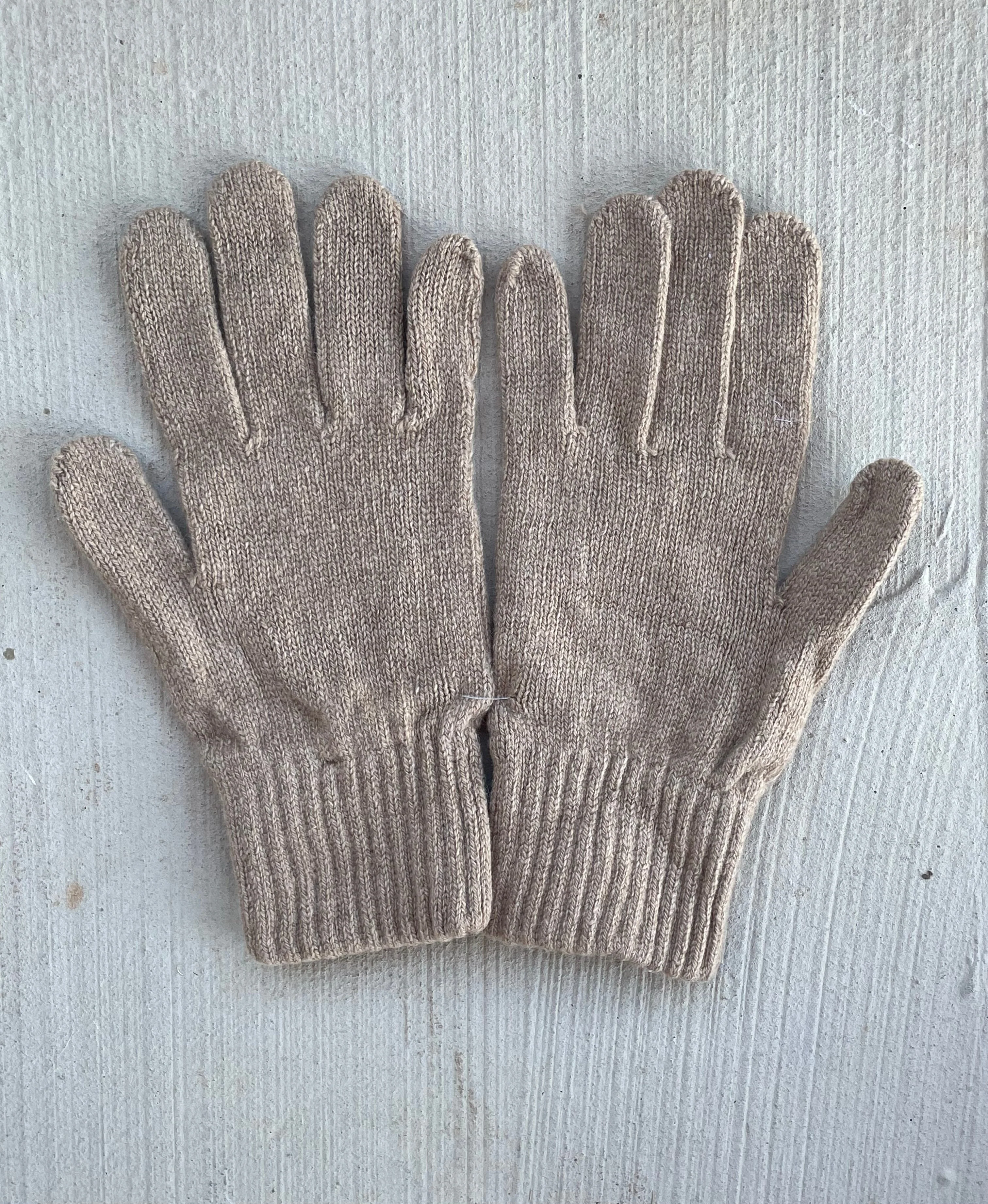 Bedford Recycled Cashmere Gloves - Camel - Image 2
