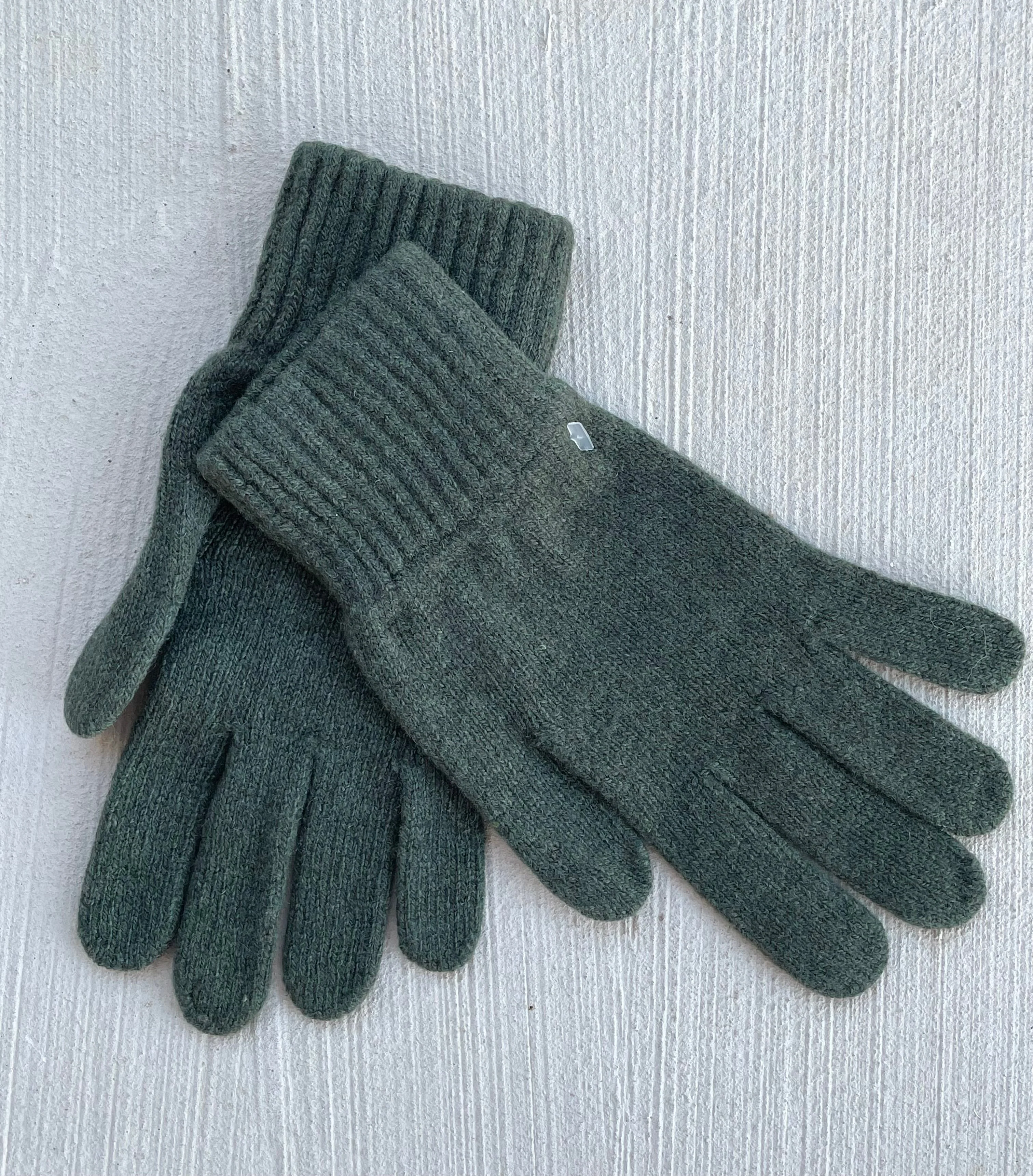 Bedford Recycled Cashmere Gloves - Olive - Image 2