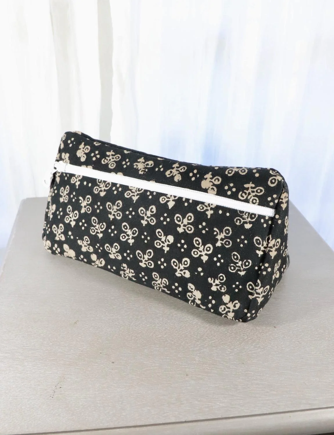 Black Toiletry Bag- Dots or Floral - Image 6