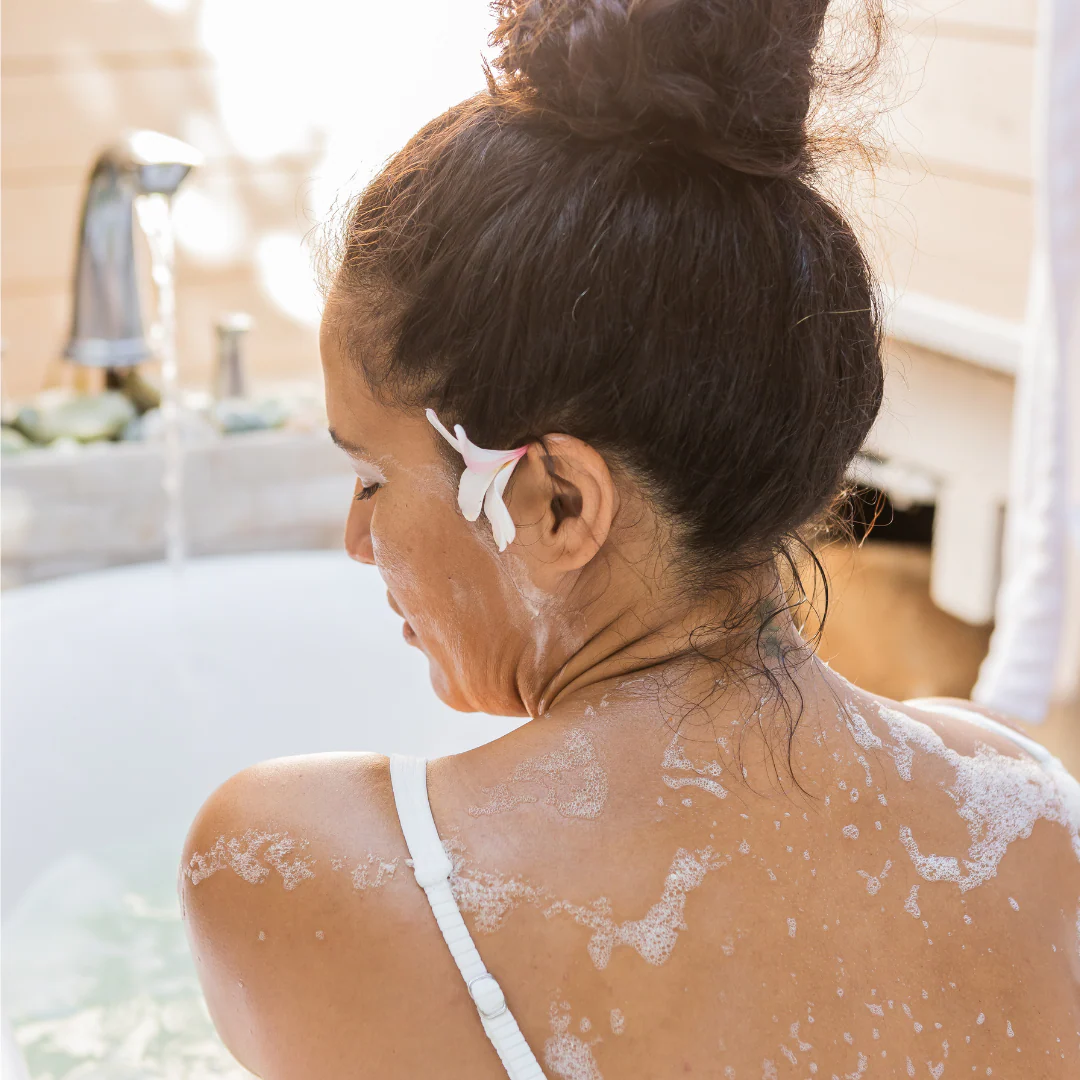 Botanical Bubbly Coconut Milk Bath - Image 2