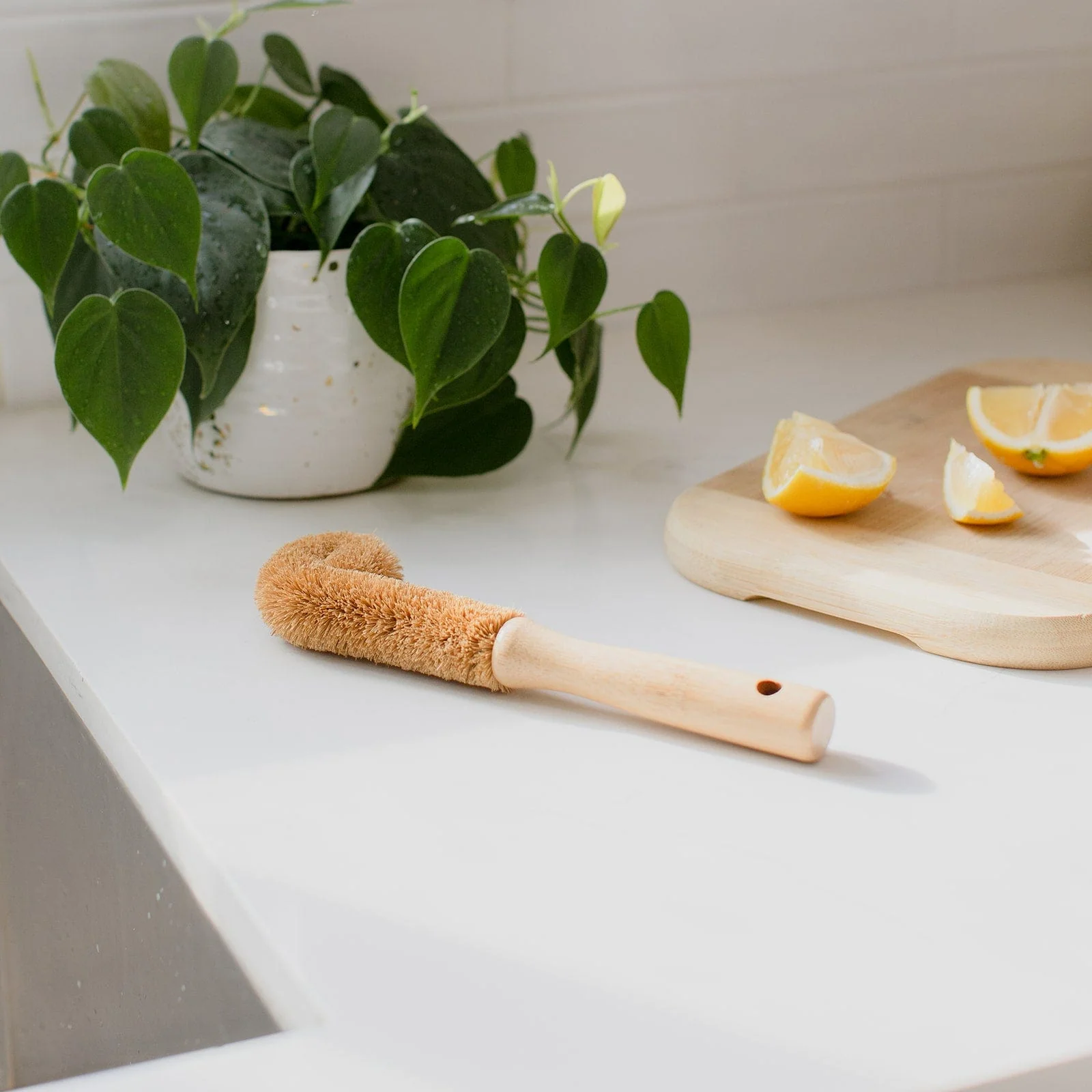 Bottle Cleaning Brush - Image 5