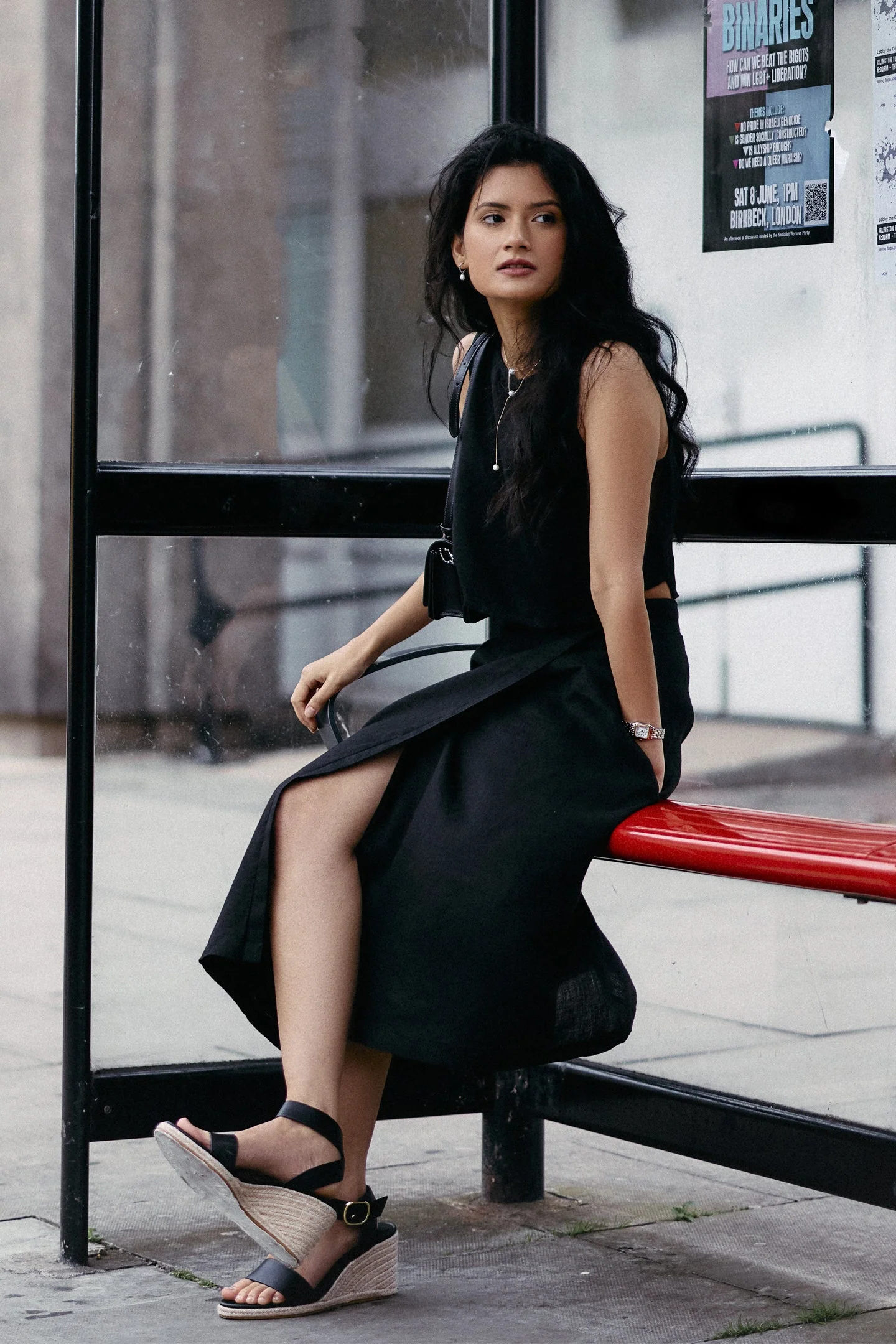 Boxy Crop Top in Black - Image 11