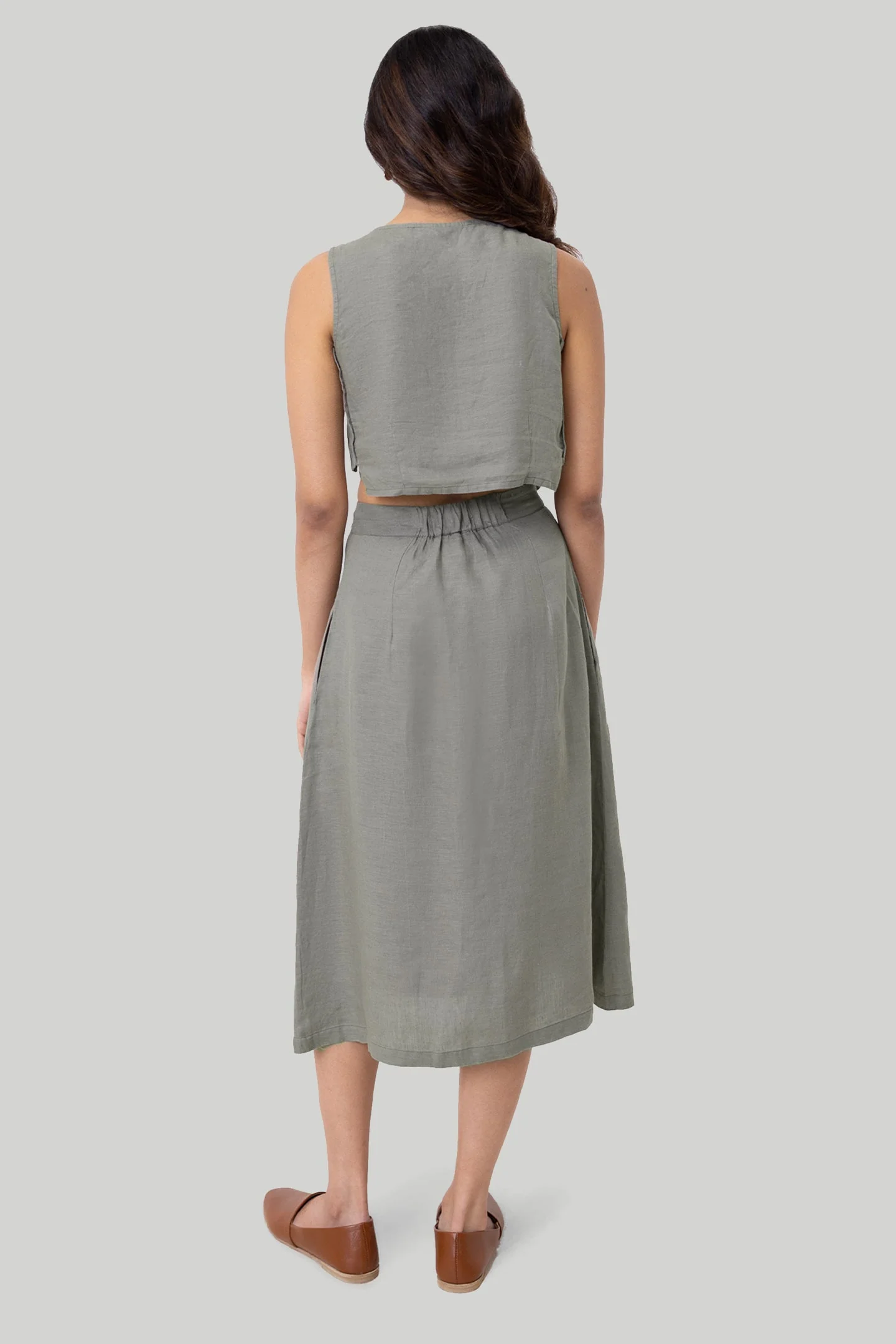 Boxy Crop Top in Dark Green - Image 2