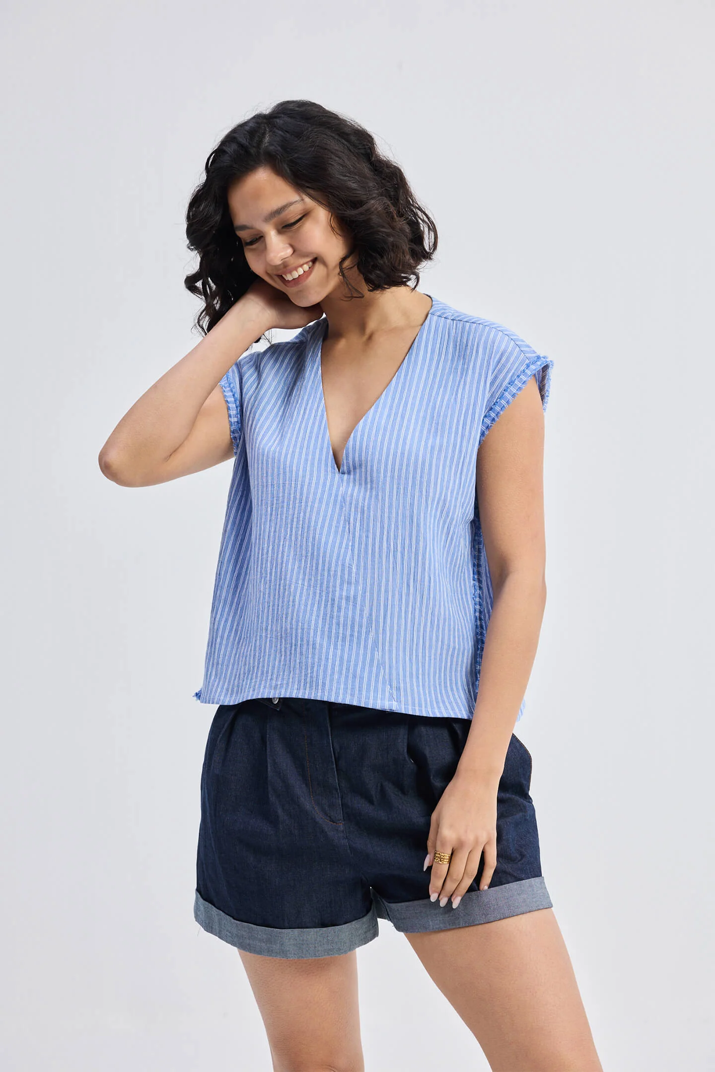 Boxy V-neck Top with Fray Detail - Image 10