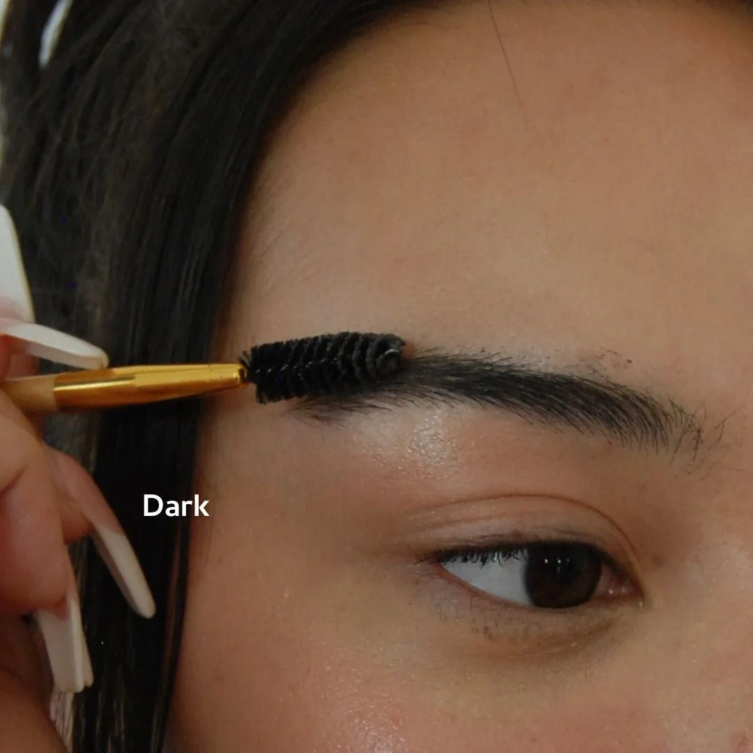 Brow Wax & Growth Serum - Image 14