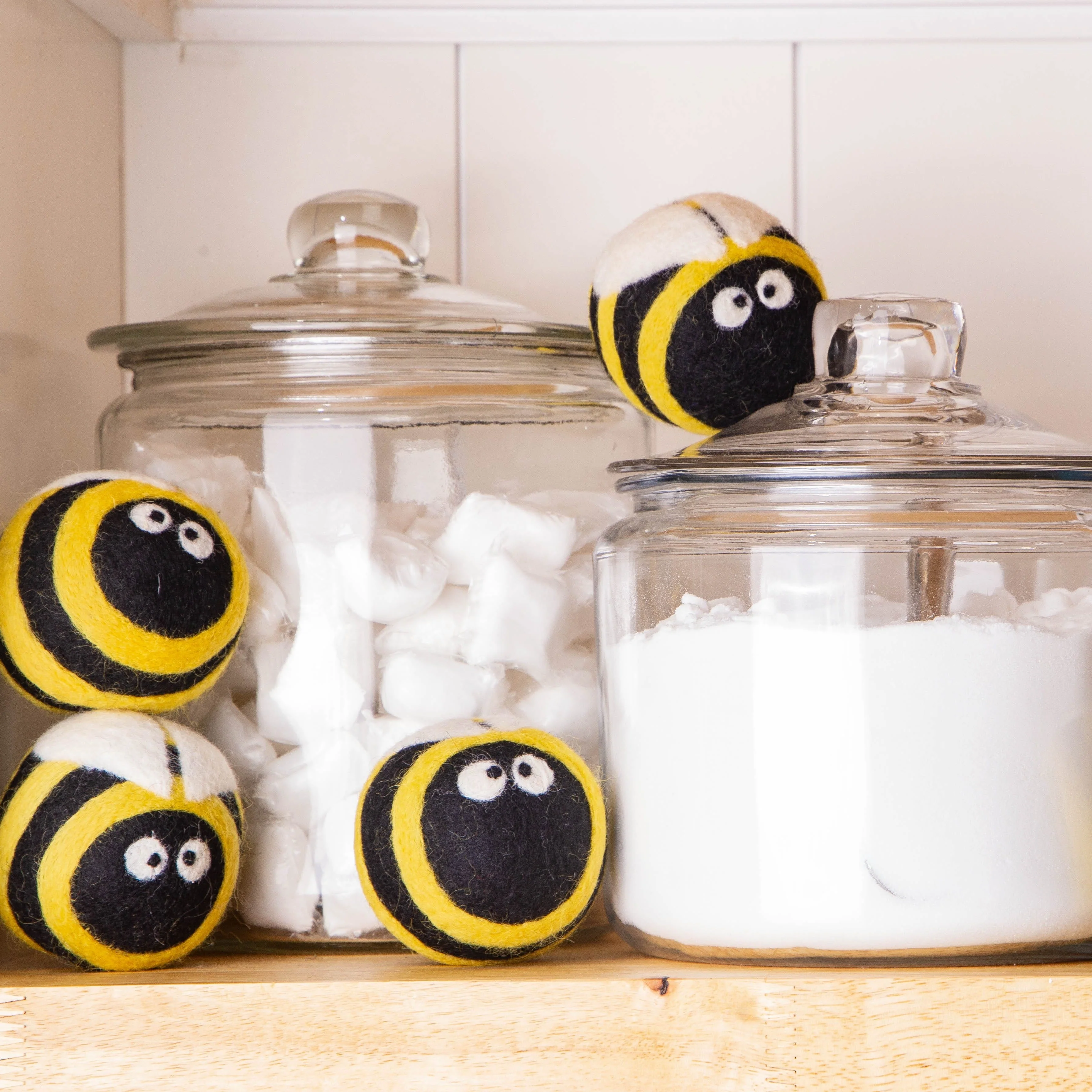 Busy Bees - Image 2
