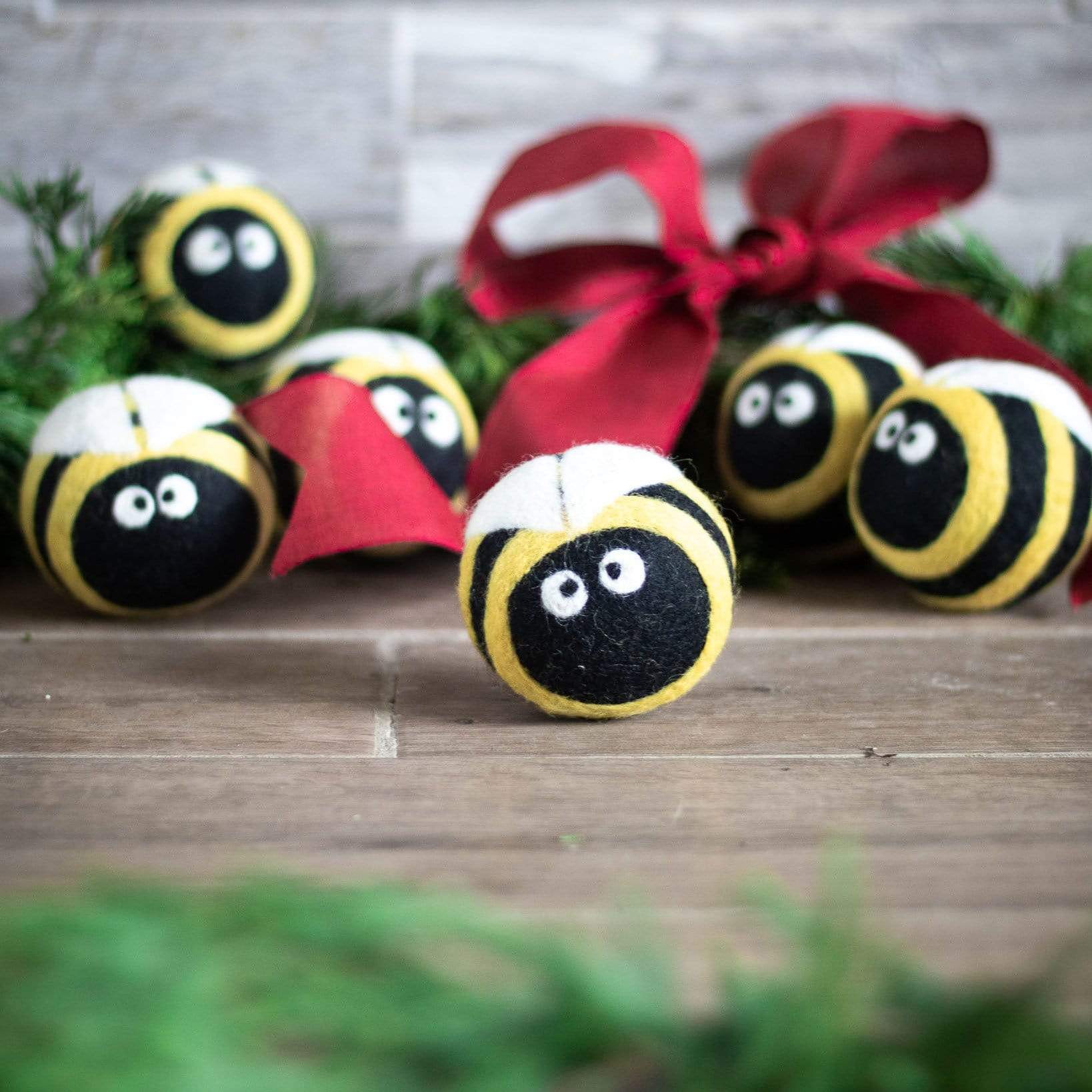 Busy Bees - Image 3