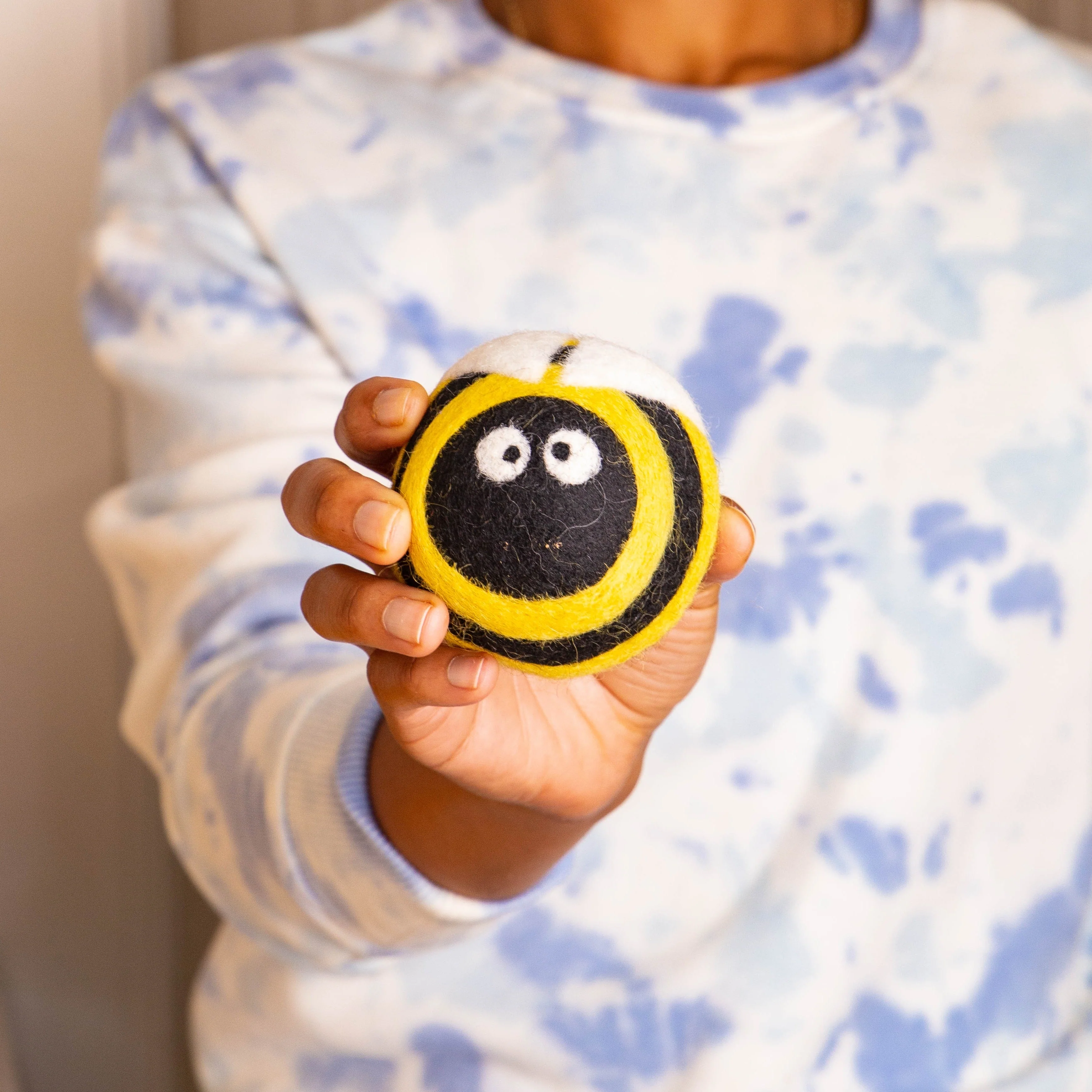 Busy Bees - Image 4