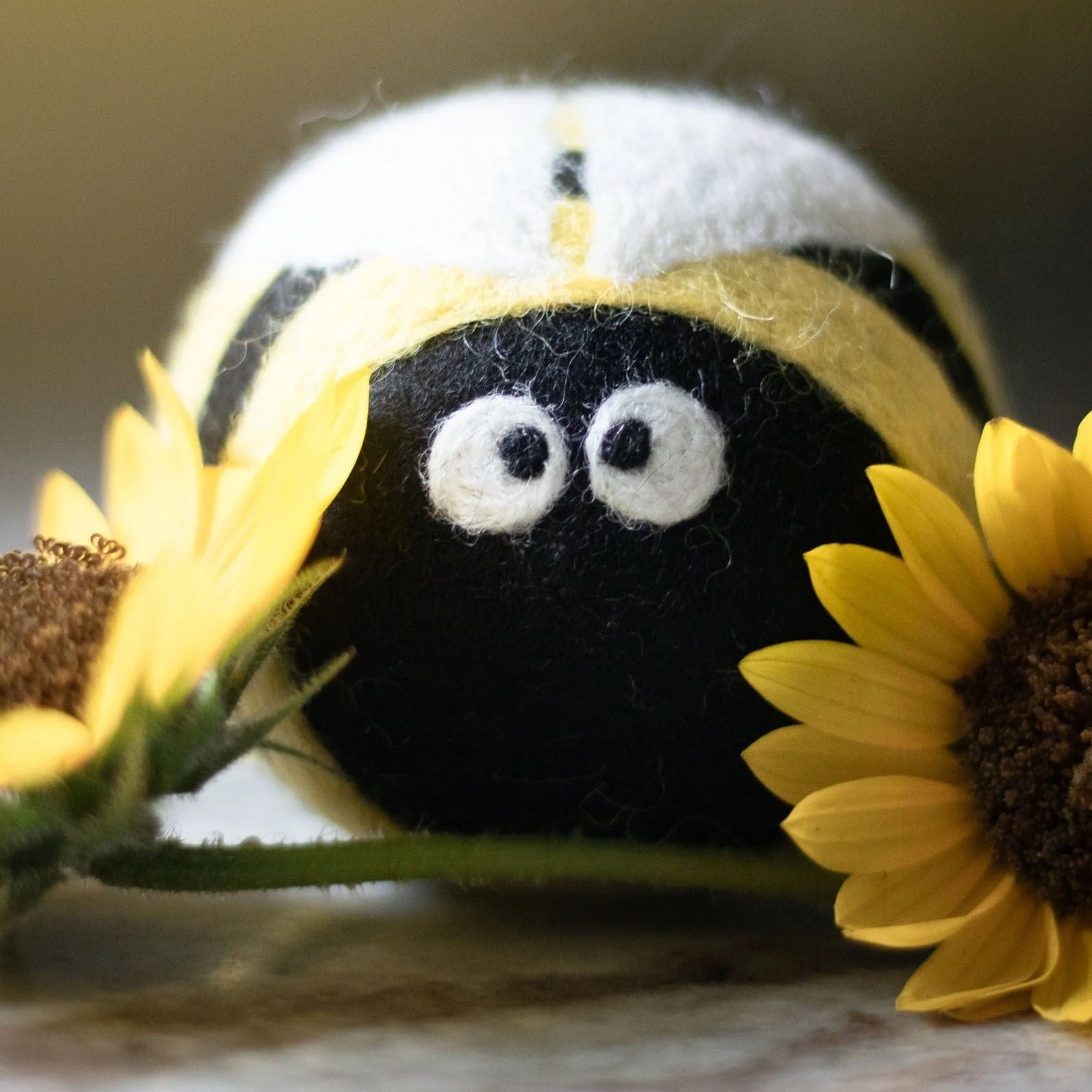 Busy Bees - Image 8