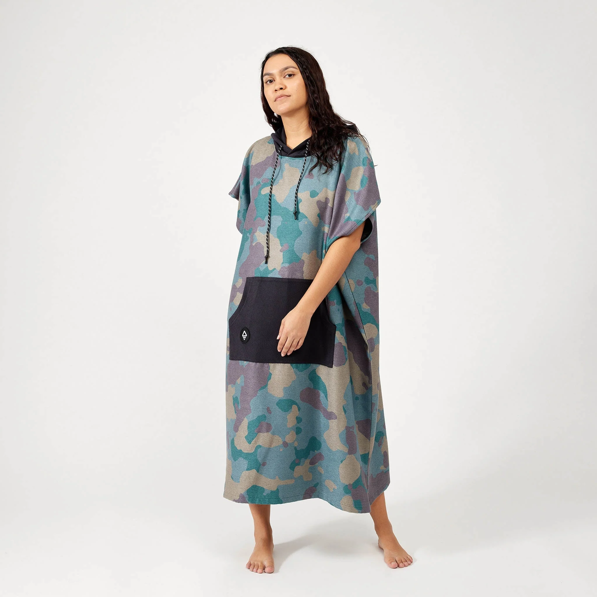 Changing Poncho: Camo Green - Image 6
