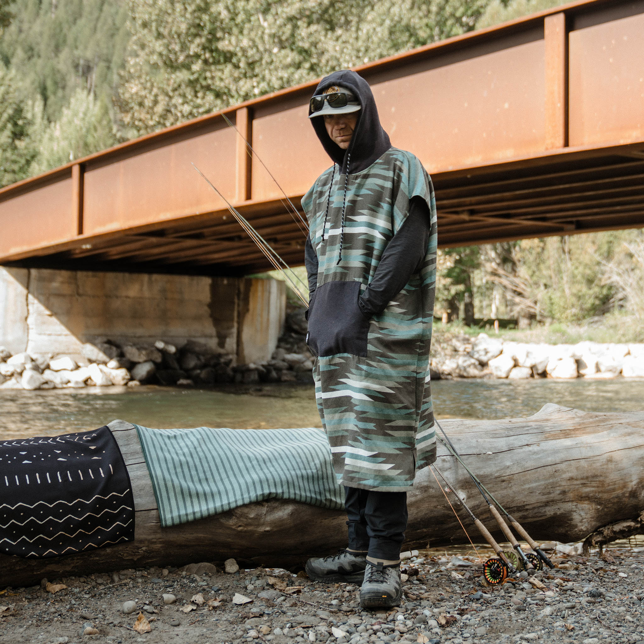 Changing Poncho: Jackson Green - Image 4