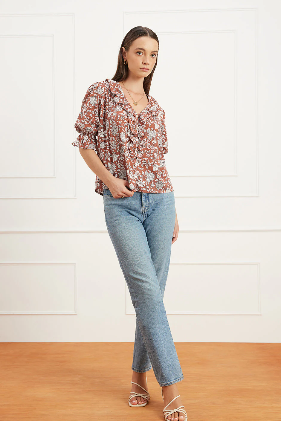 Chloe Shirt in Garden Roots - Image 3