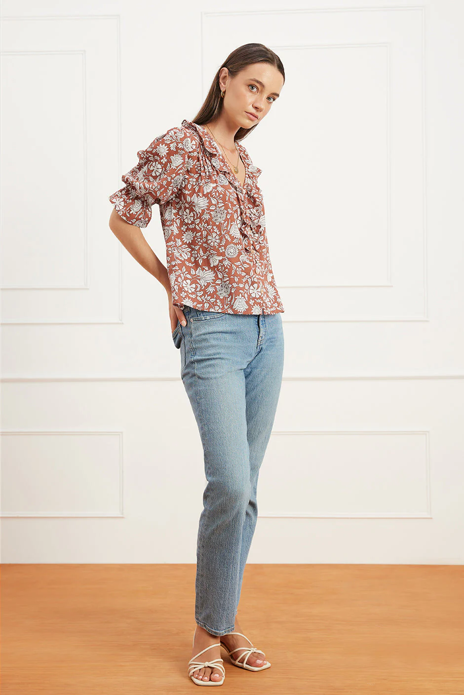 Chloe Shirt in Garden Roots - Image 4