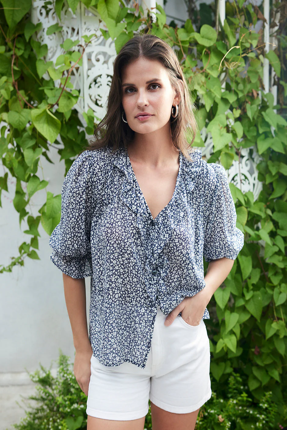 Chloe Shirt in Navy Vintage Bloom - Image 2