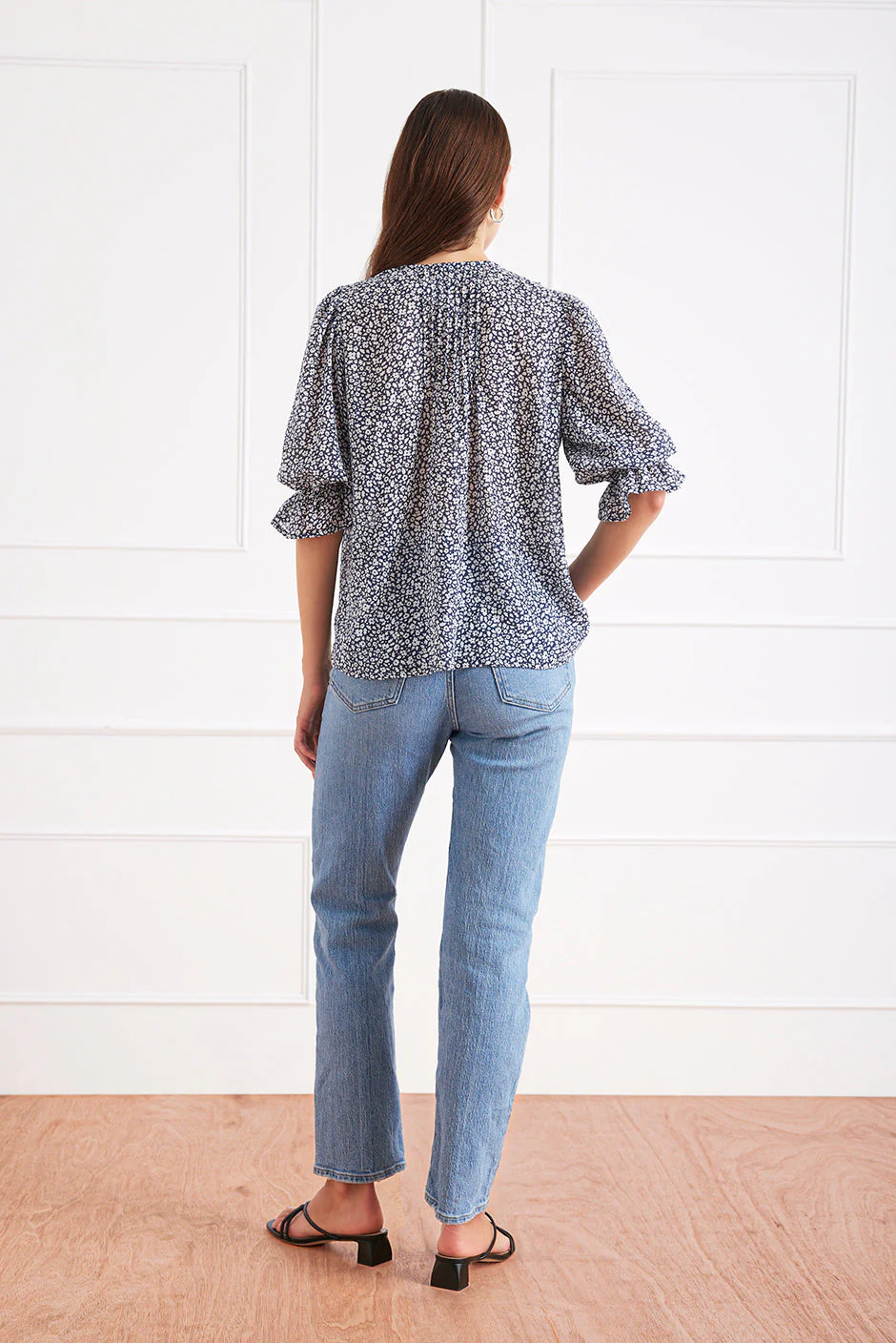Chloe Shirt in Navy Vintage Bloom - Image 5