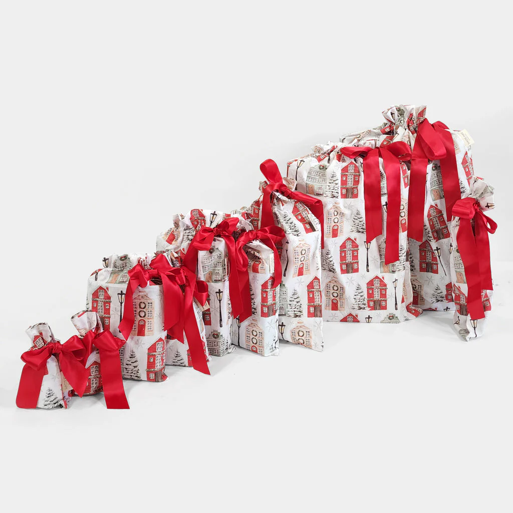 Christmas Cottages (Reusable Gift Bag Set) - Image 6