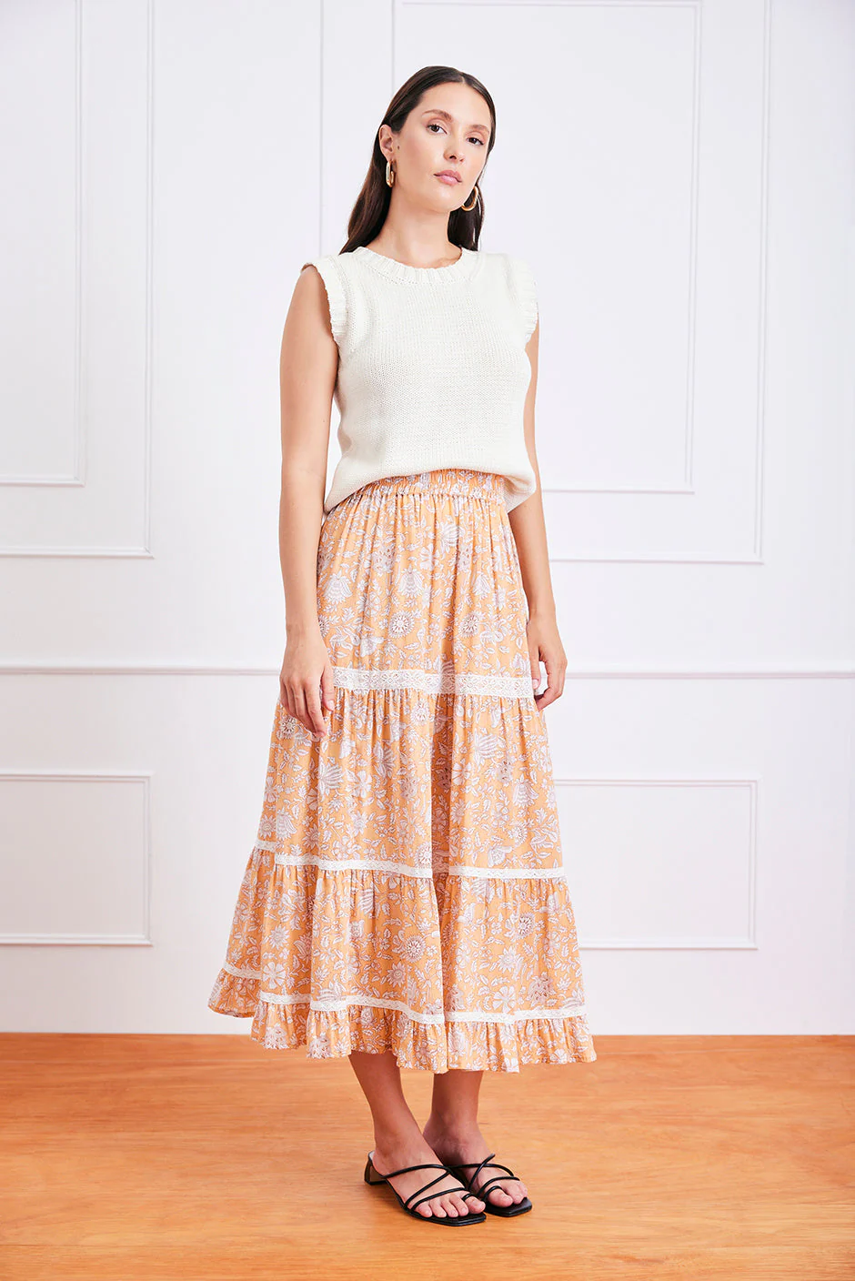Colette Skirt in Poppy Garden - Image 2