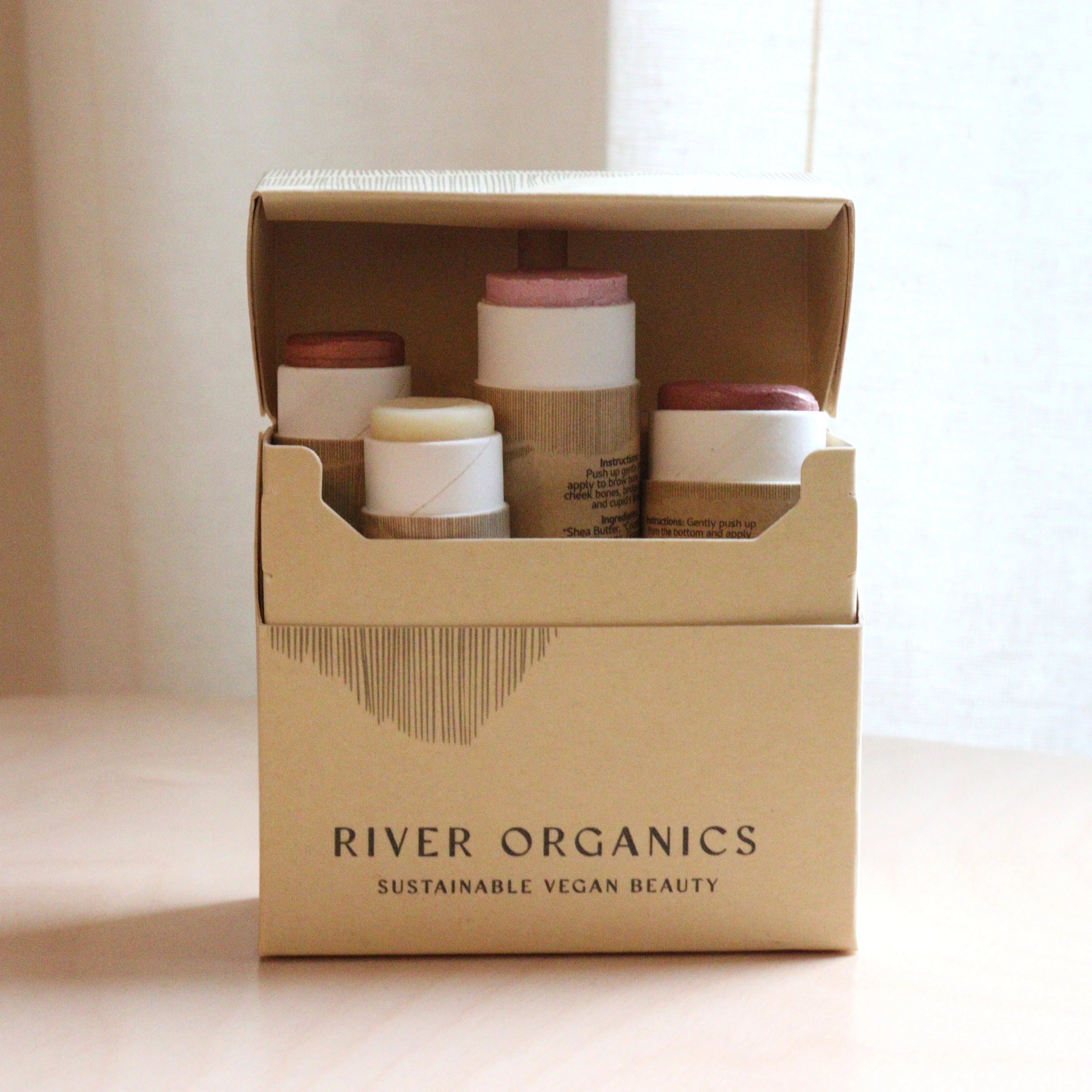 Colour Sets Organic Makeup Gift Set - Image 2