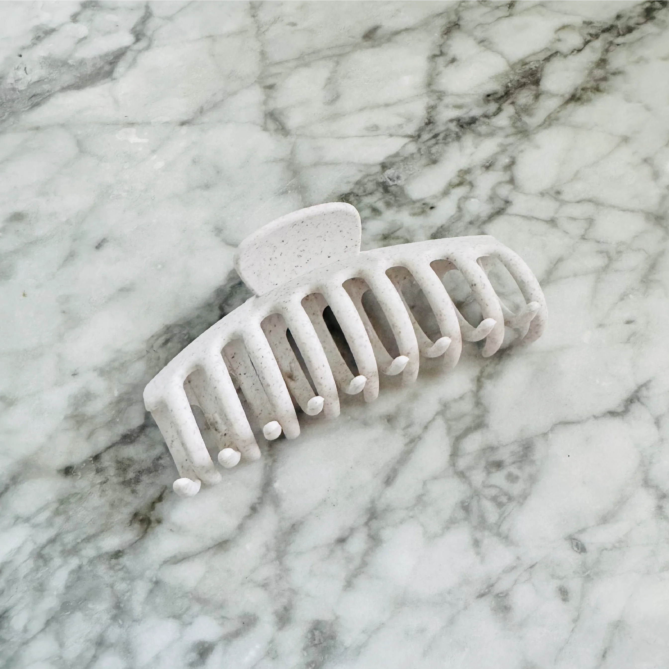 Compostable Hair Clip - Image 9