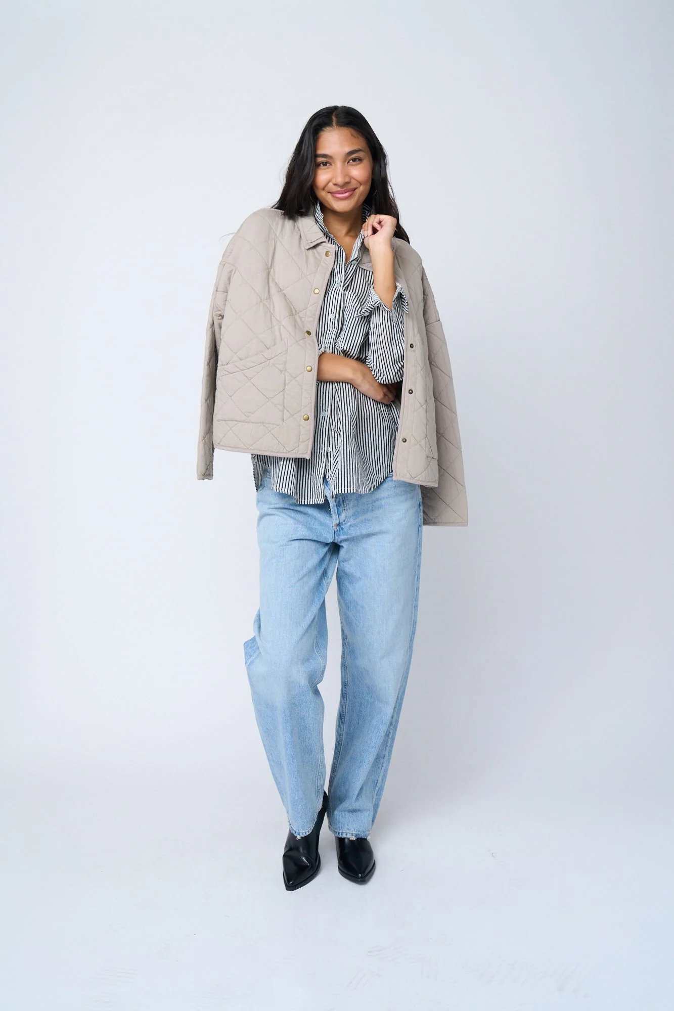 Countryside Quilted Jacket - Pebble - Image 16