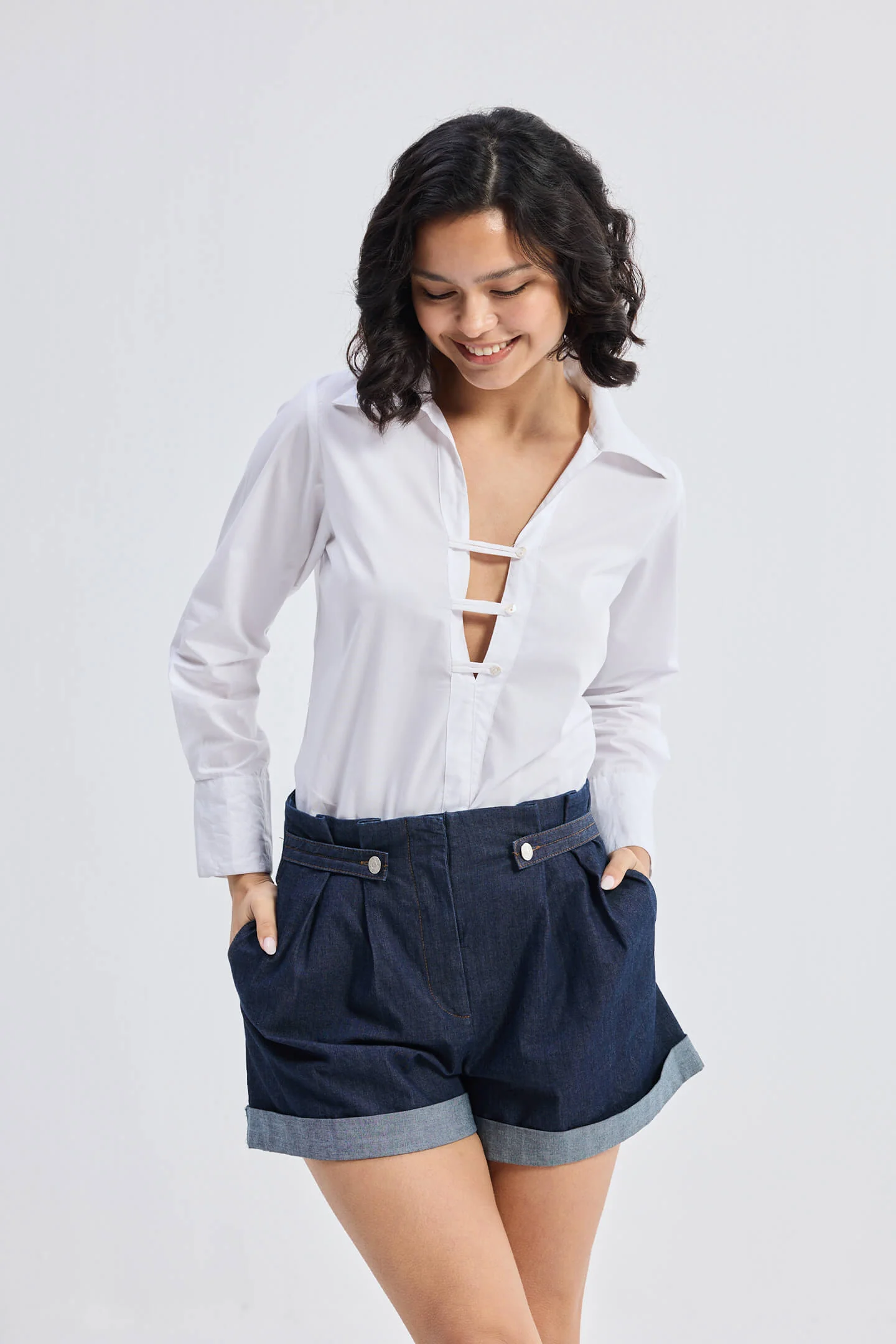 Crisp Details Button-down Shirt in White - Image 5