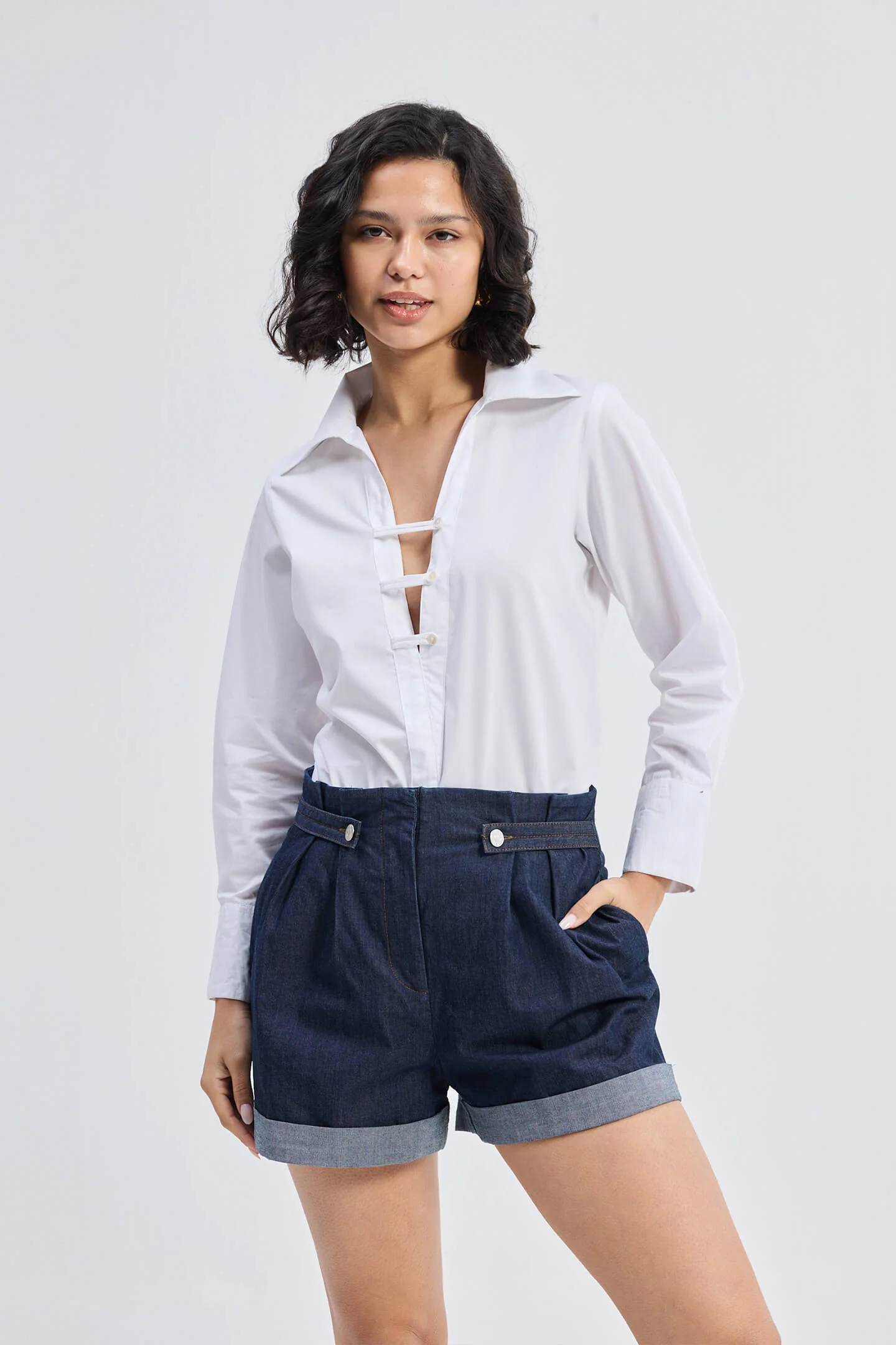 Crisp Details Button-down Shirt in White - Image 7