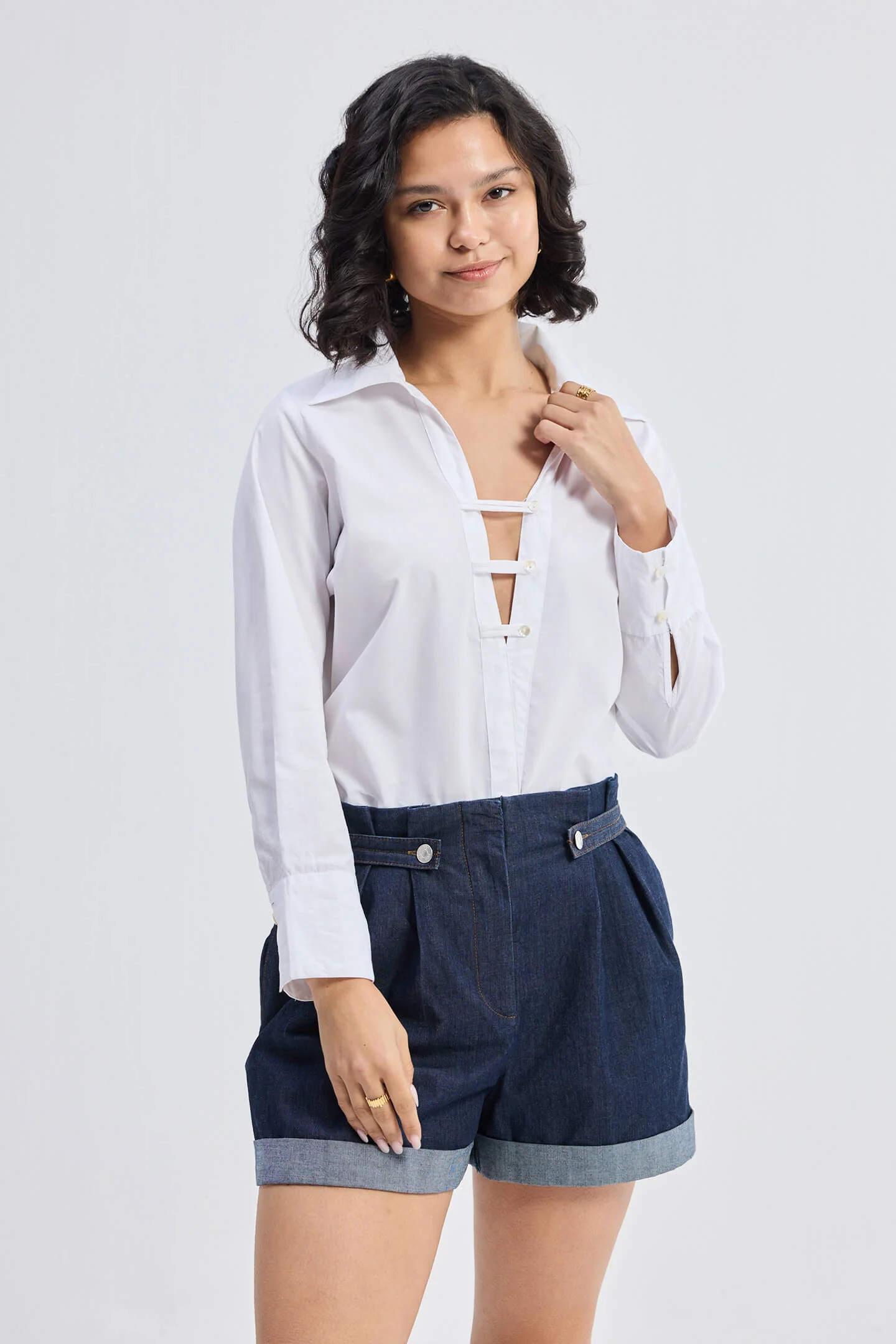 Crisp Details Button-down Shirt in White - Image 9