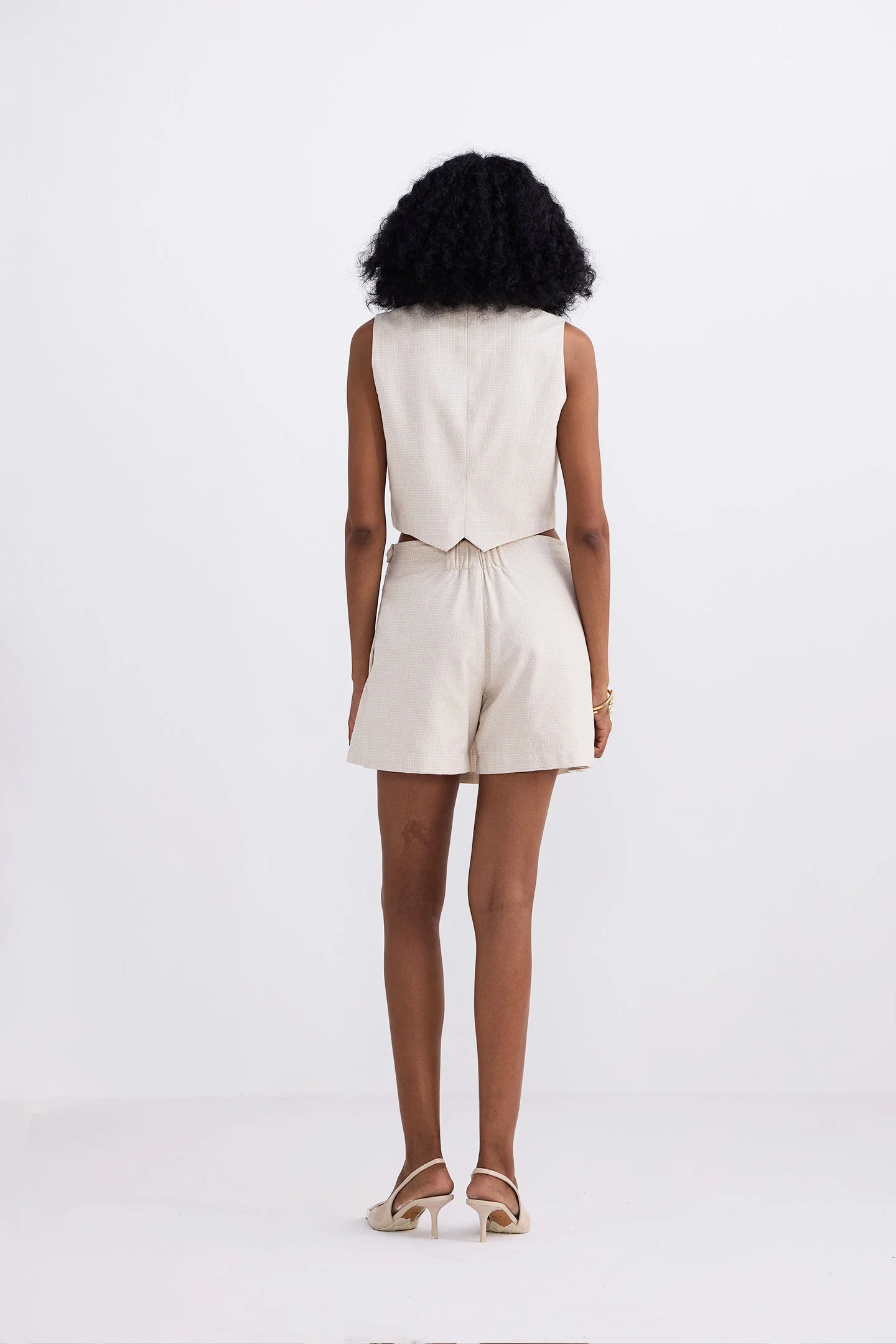 Cropped Cotton Tweed Vest Set in Cream - Image 2