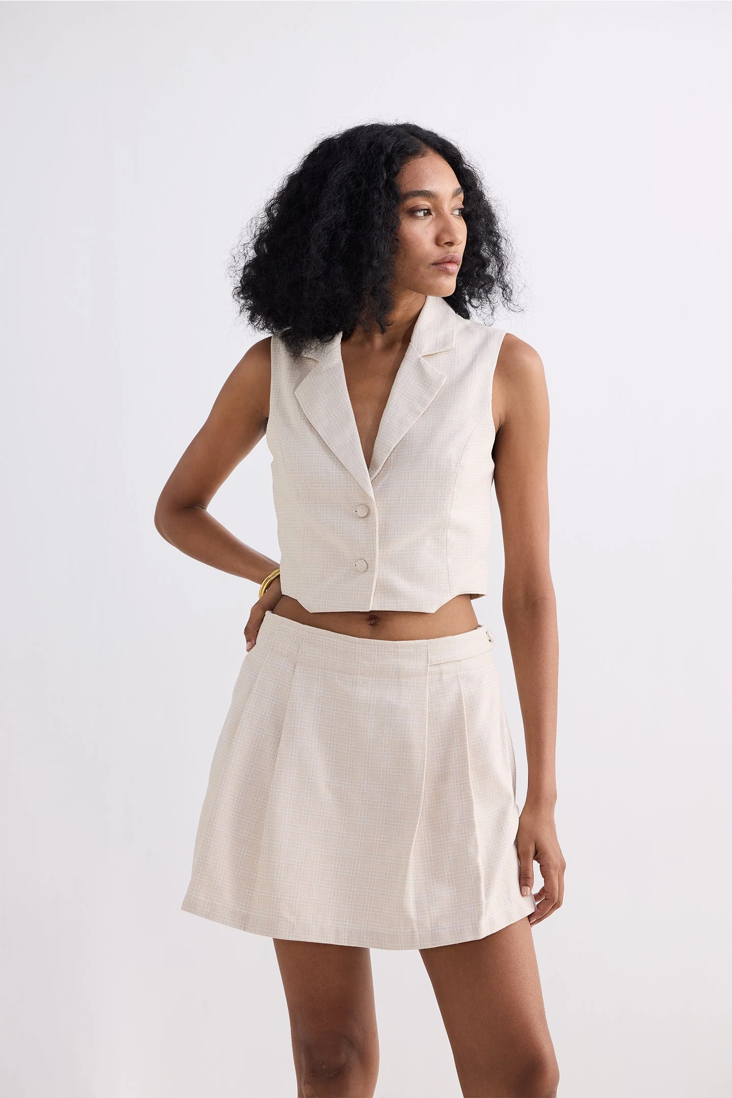 Cropped Cotton Tweed Vest Set in Cream - Image 5
