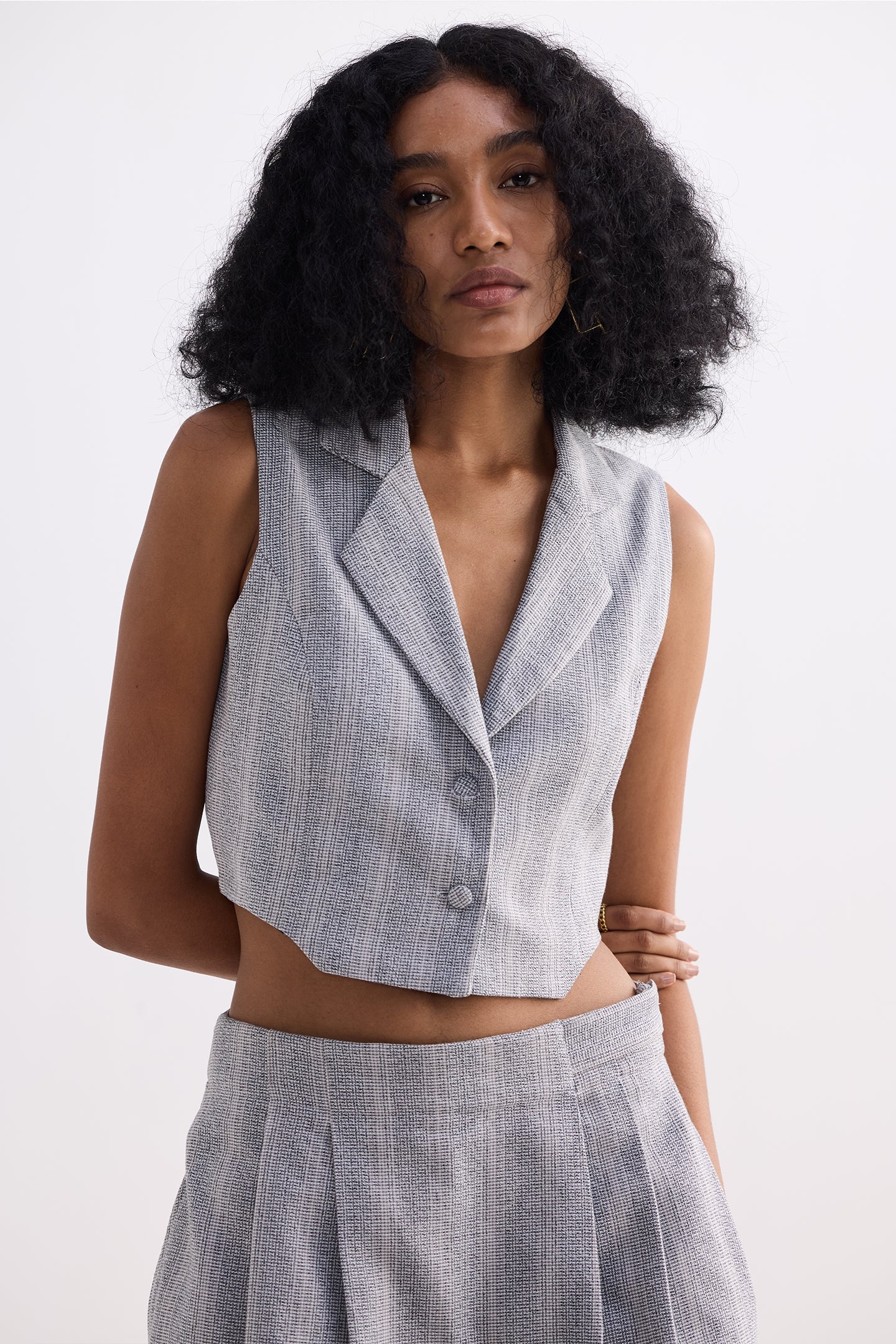 Cropped Cotton Tweed Vest Set in Grey - Image 5