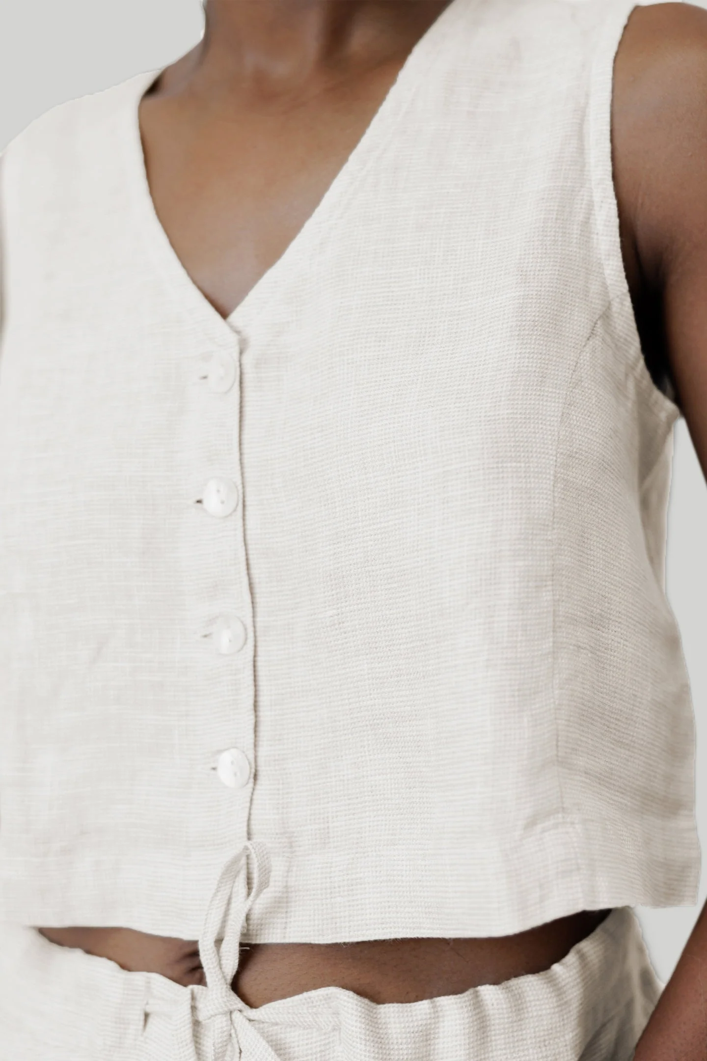 Cropped Vest Top in Ecru - Image 3
