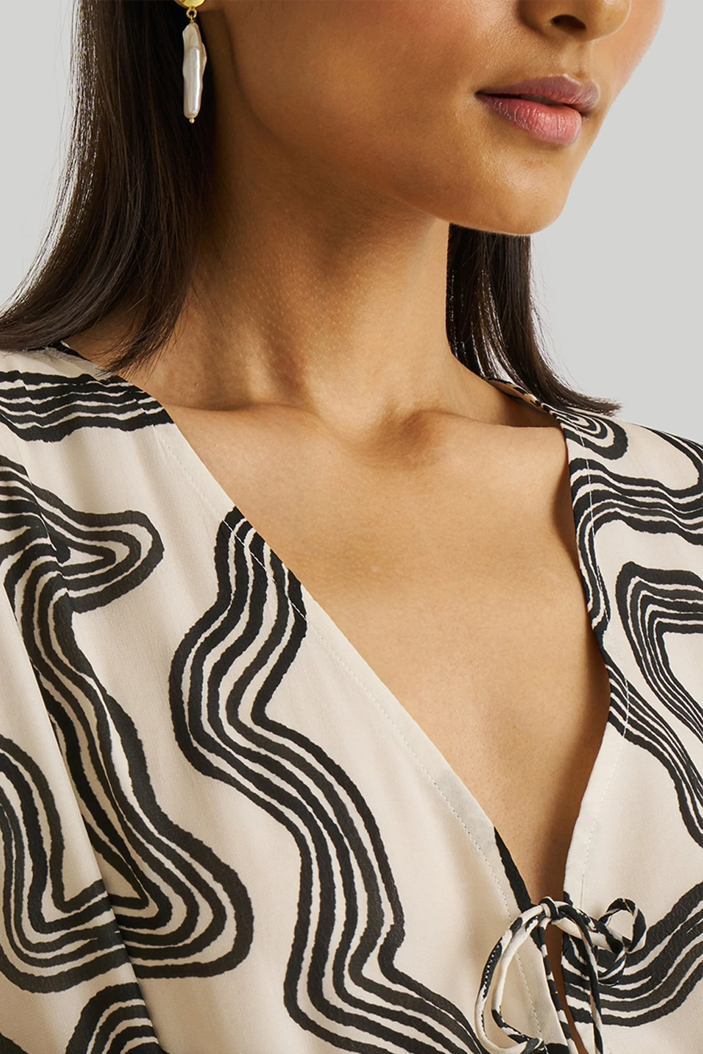 Deep V-neck Gathered Dress in Black Stripes - Image 13
