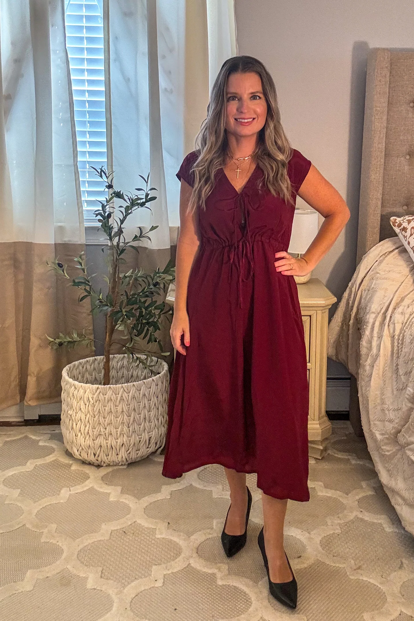 Deep V-neck Gathered Dress in Burgundy - Image 13