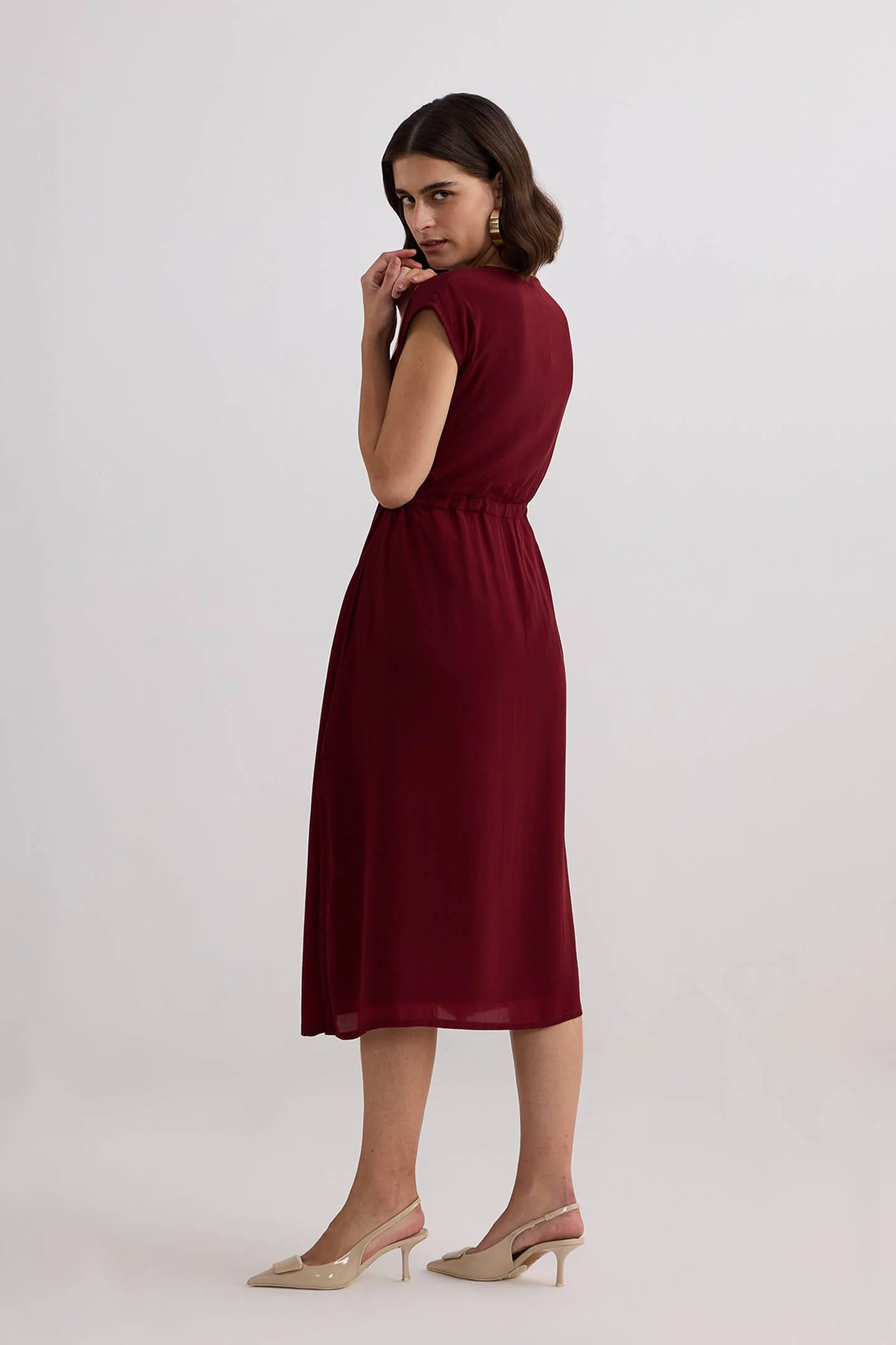 Deep V-neck Gathered Dress in Burgundy - Image 6