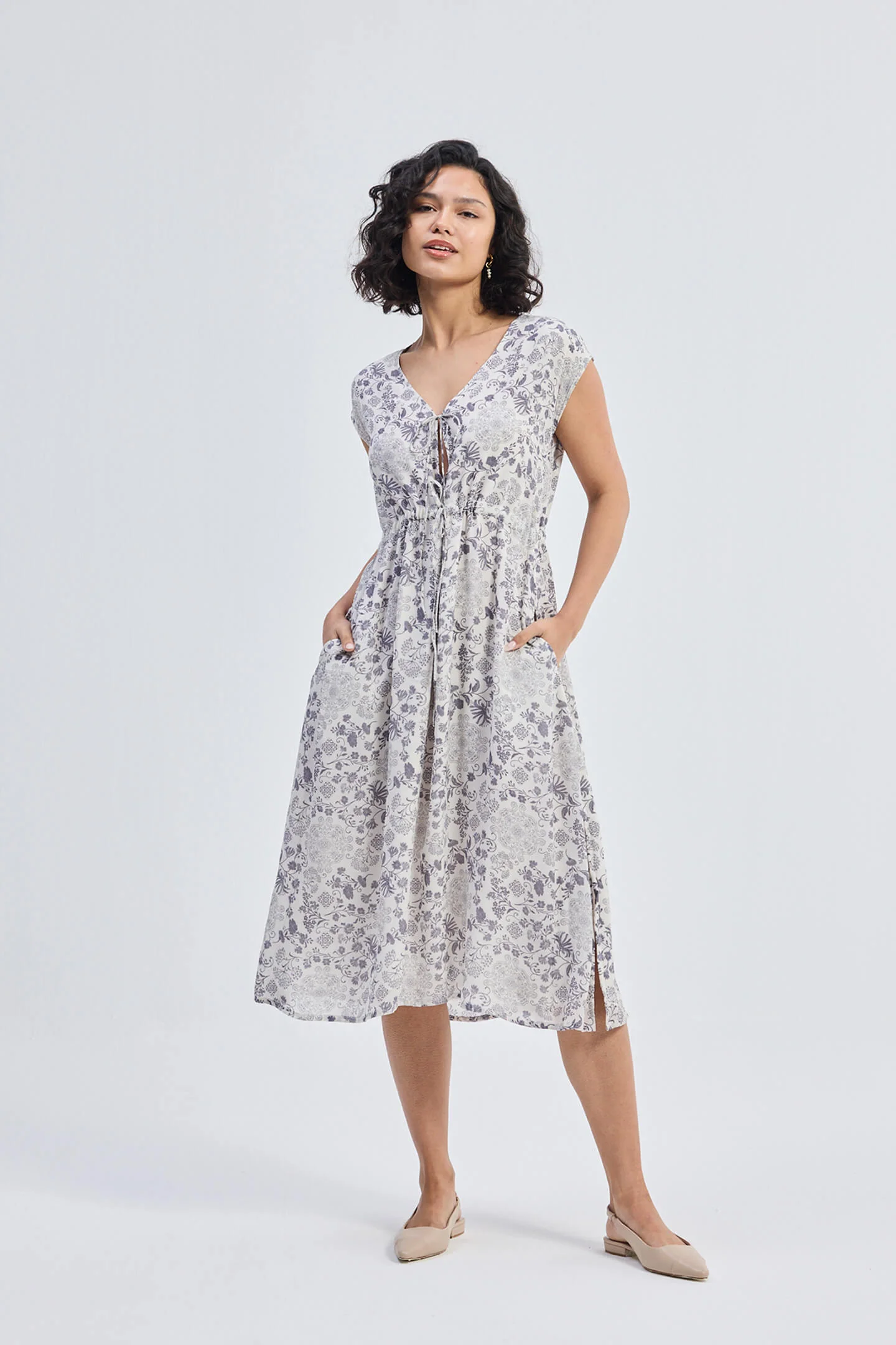 Deep V-neck Gathered Dress in Florals - Image 5